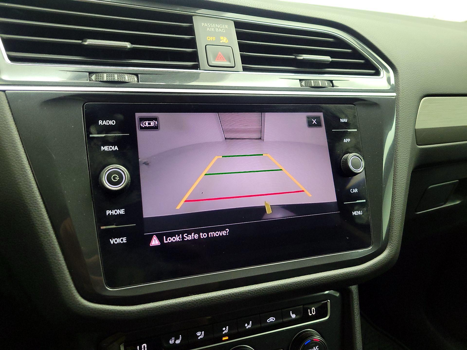 Thumbnail: 2021 Volkswagen Tiguan - 13