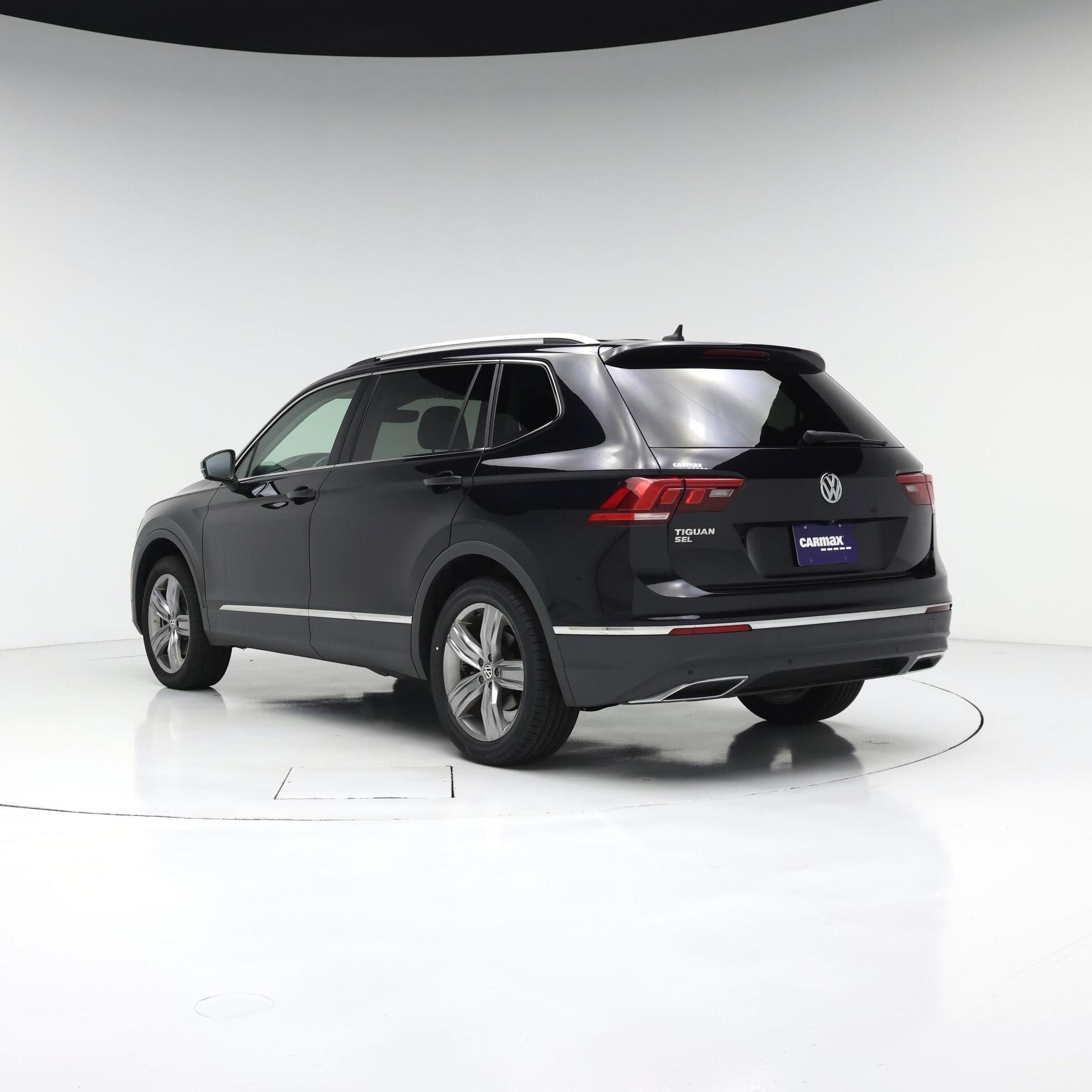Thumbnail: 2021 Volkswagen Tiguan - 2