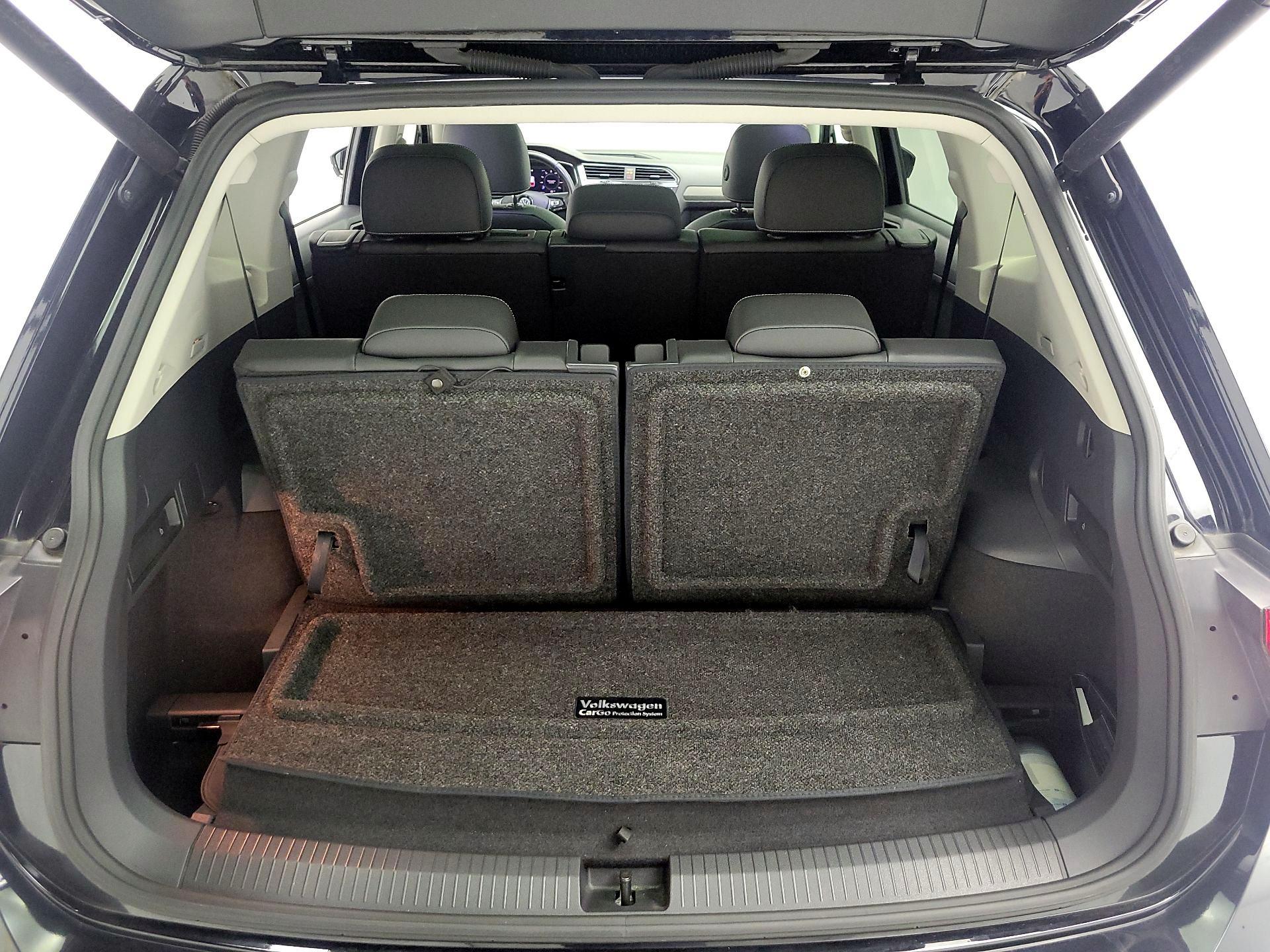 Thumbnail: 2021 Volkswagen Tiguan - 19