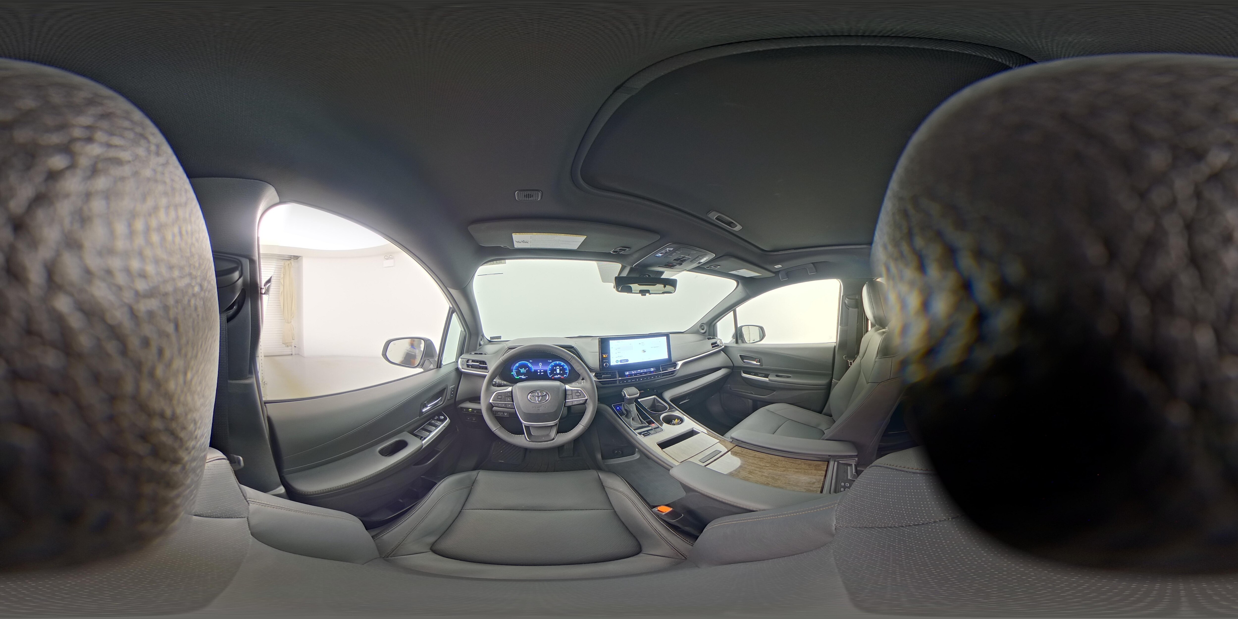 2026 Toyota Sienna Limited - Photo 29