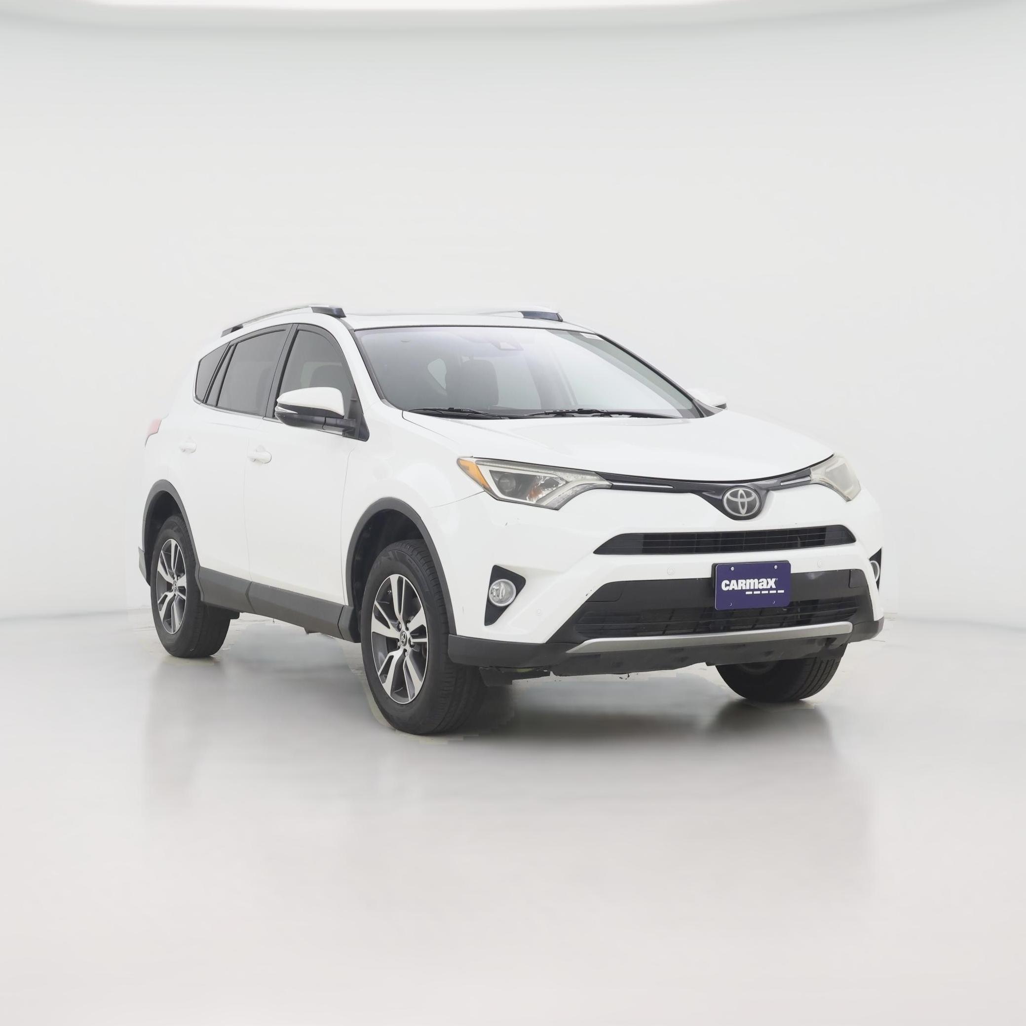 Thumbnail: 2016 Toyota RAV4 - 1