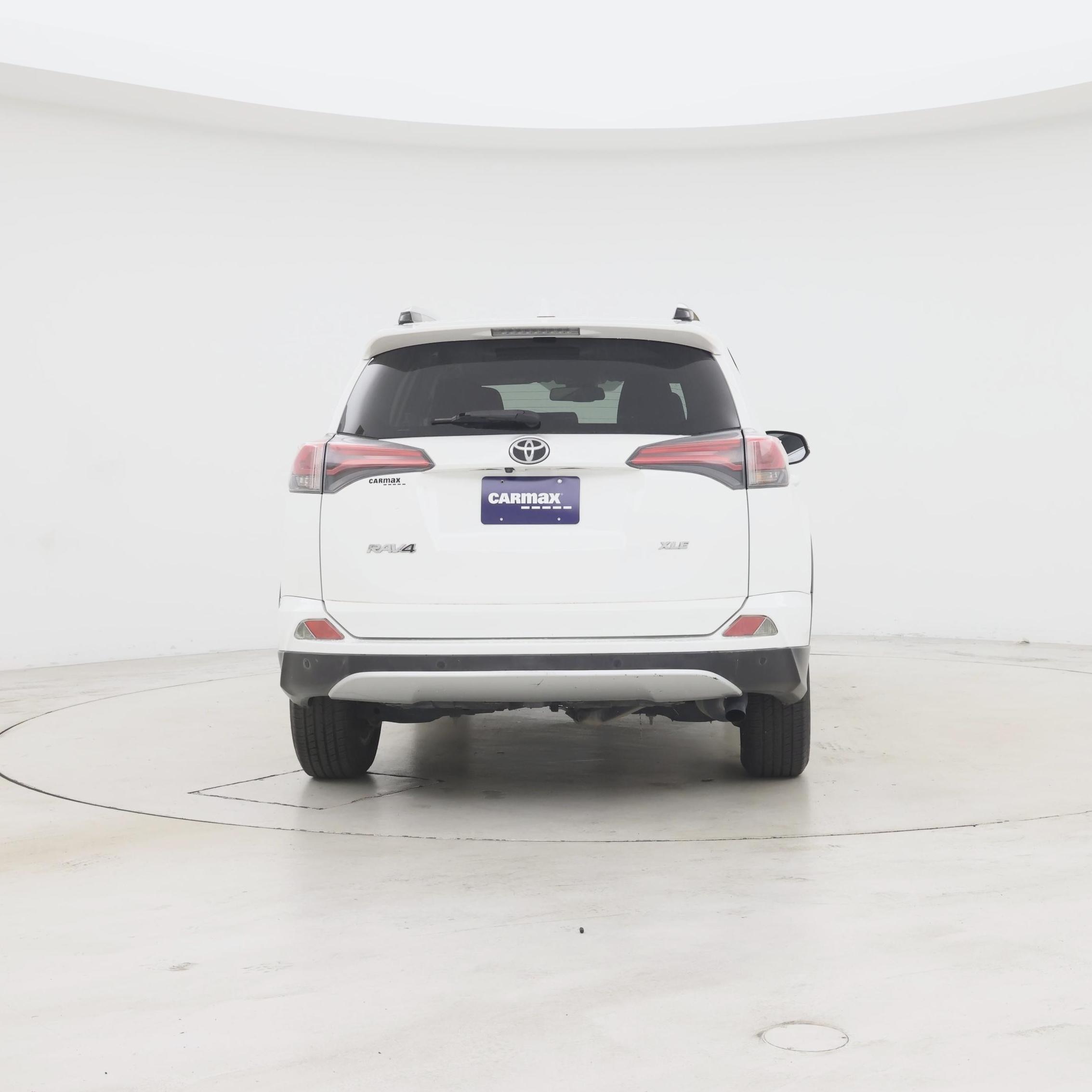 Thumbnail: 2016 Toyota RAV4 - 6