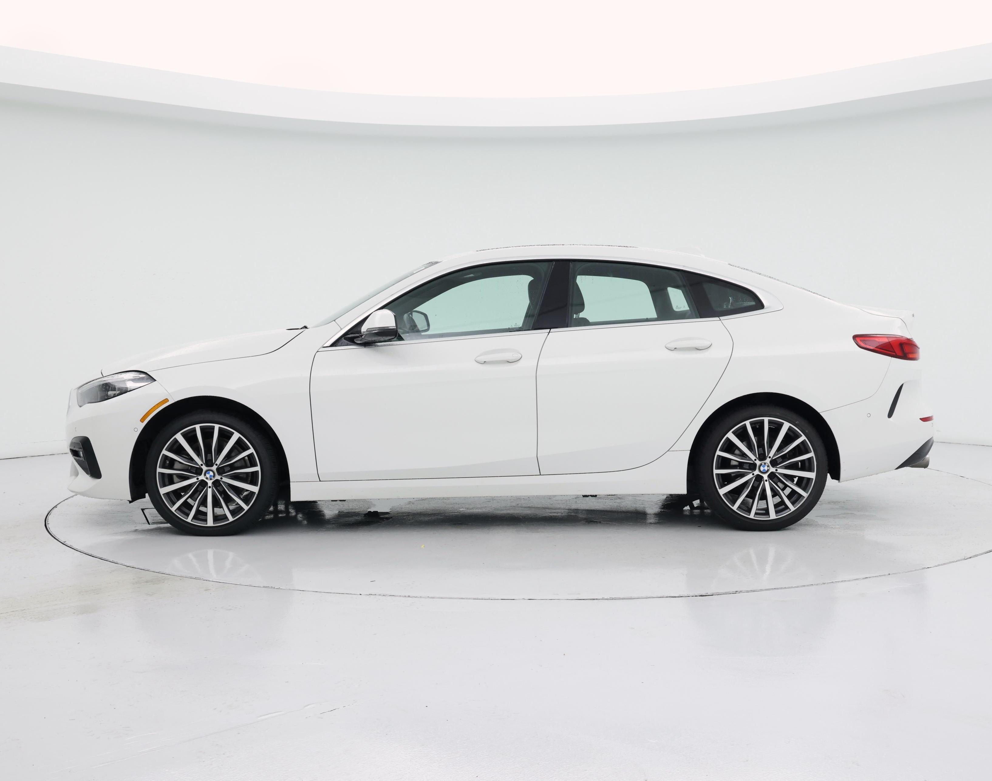 Thumbnail: 2021 BMW 2 Series - 3