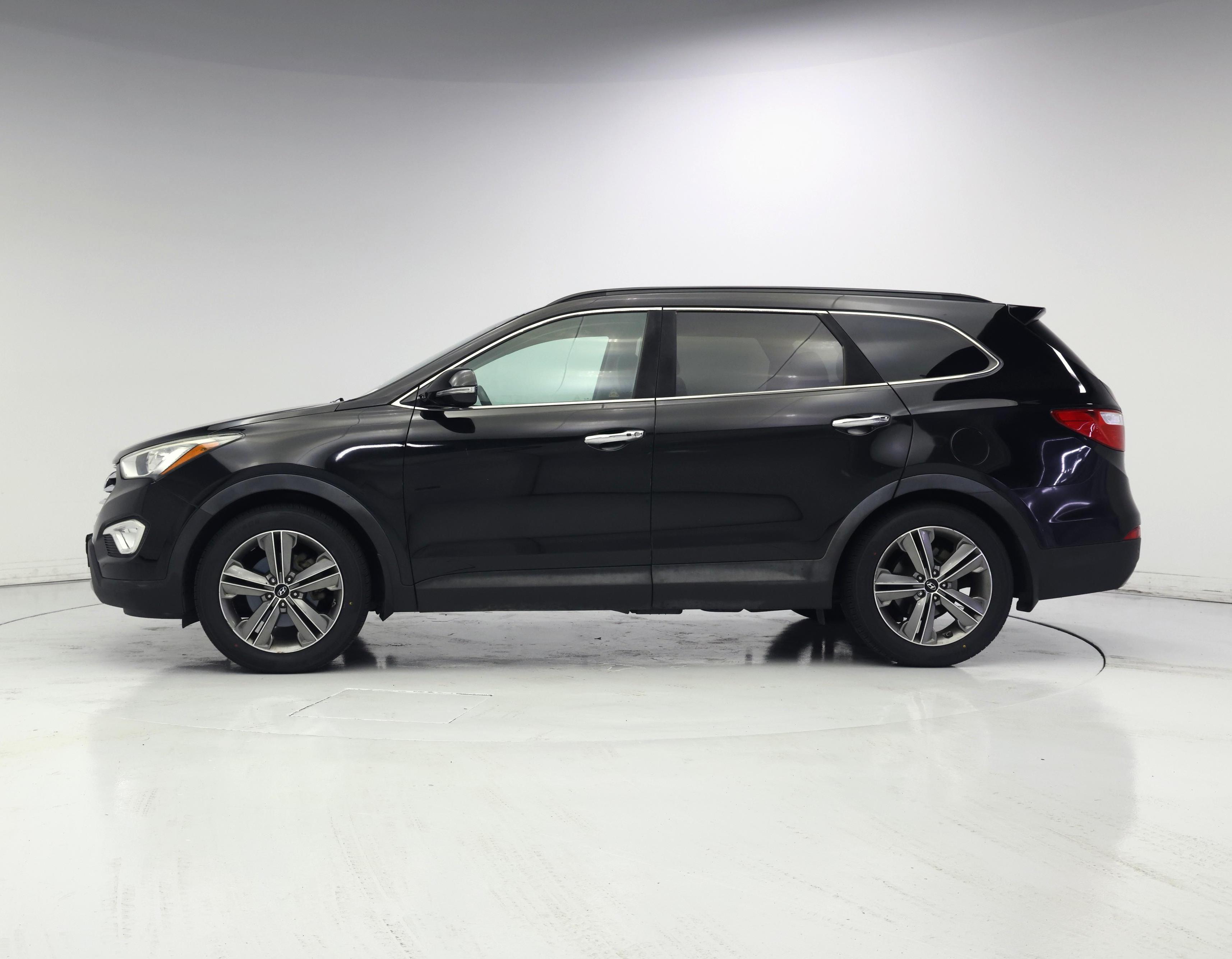 Thumbnail: 2014 Hyundai Santa Fe - 3