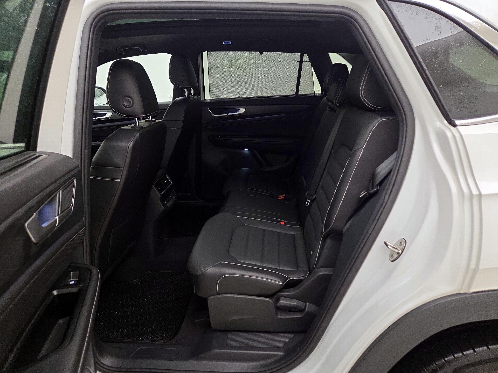 Thumbnail: 2024 Volkswagen Atlas - 19