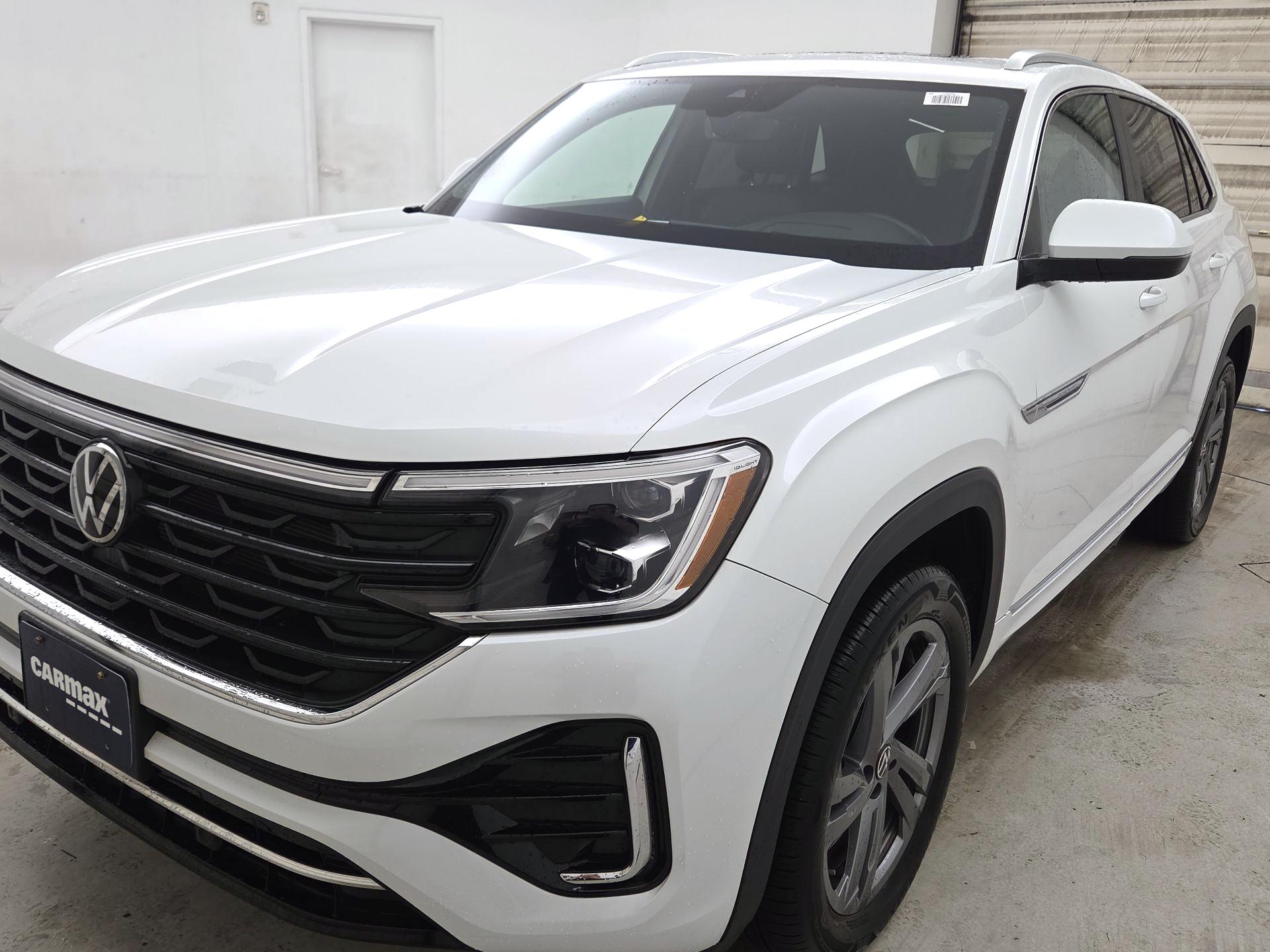 Thumbnail: 2024 Volkswagen Atlas - 3