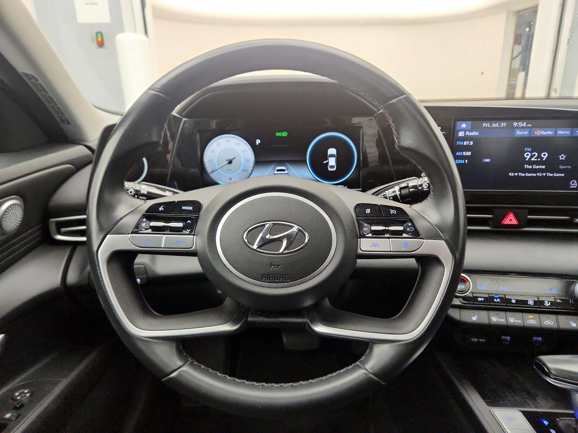 Thumbnail: 2021 Hyundai Elantra - 10