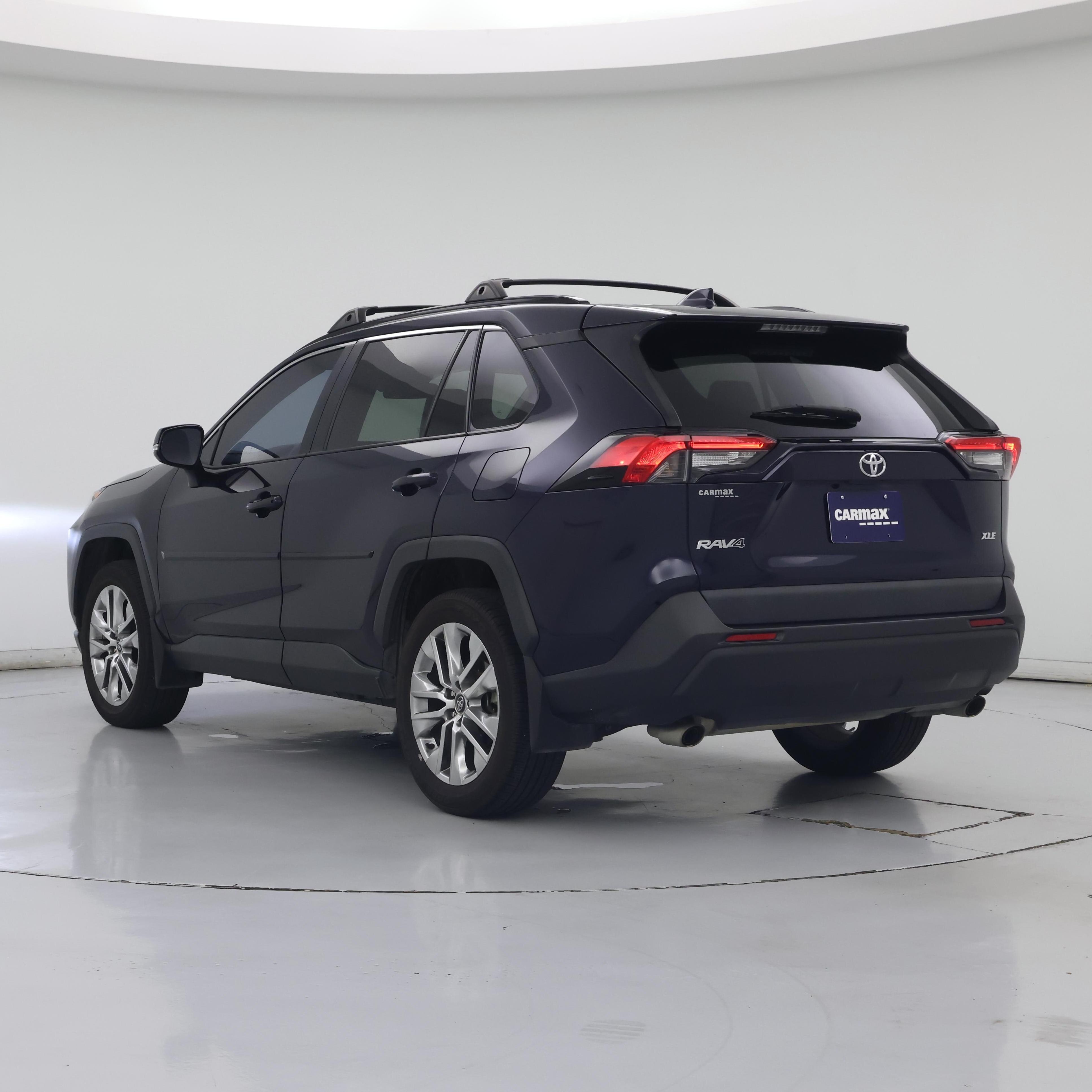 Thumbnail: 2020 Toyota RAV4 - 2