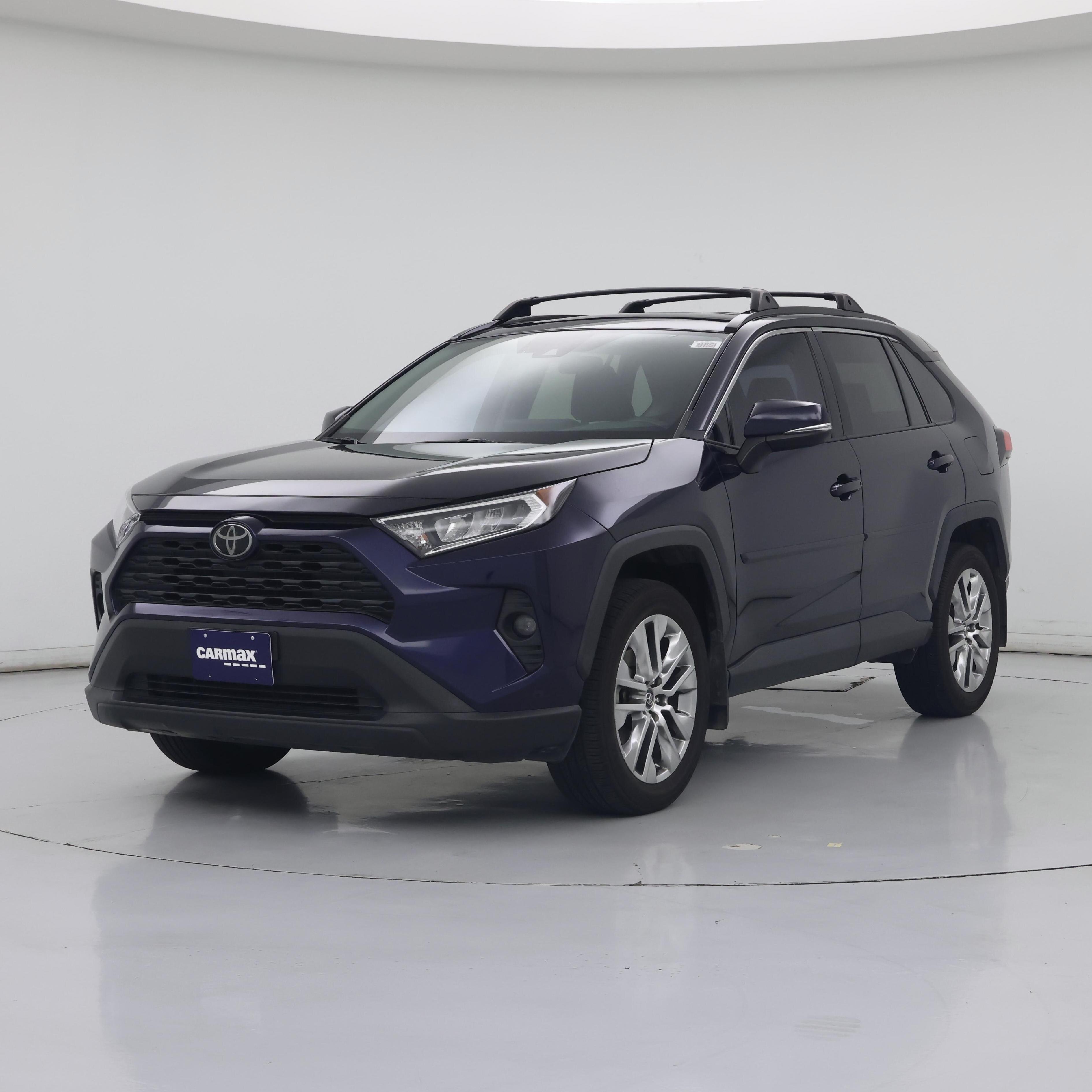 Thumbnail: 2020 Toyota RAV4 - 4