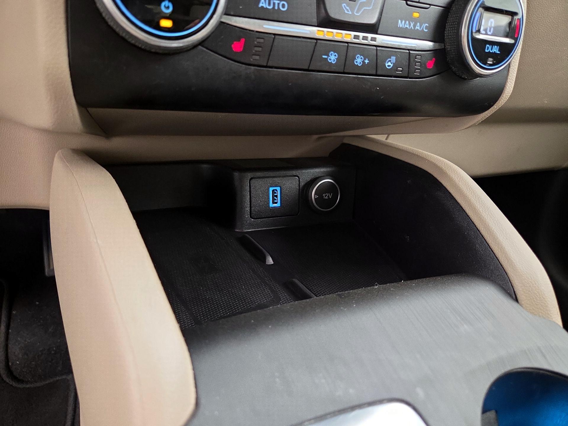 Thumbnail: 2020 Ford Escape - 18