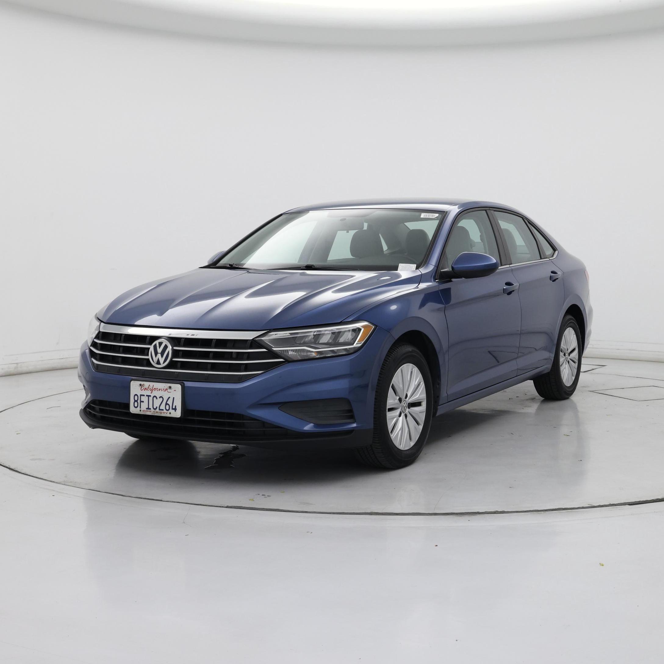 Thumbnail: 2019 Volkswagen Jetta - 4