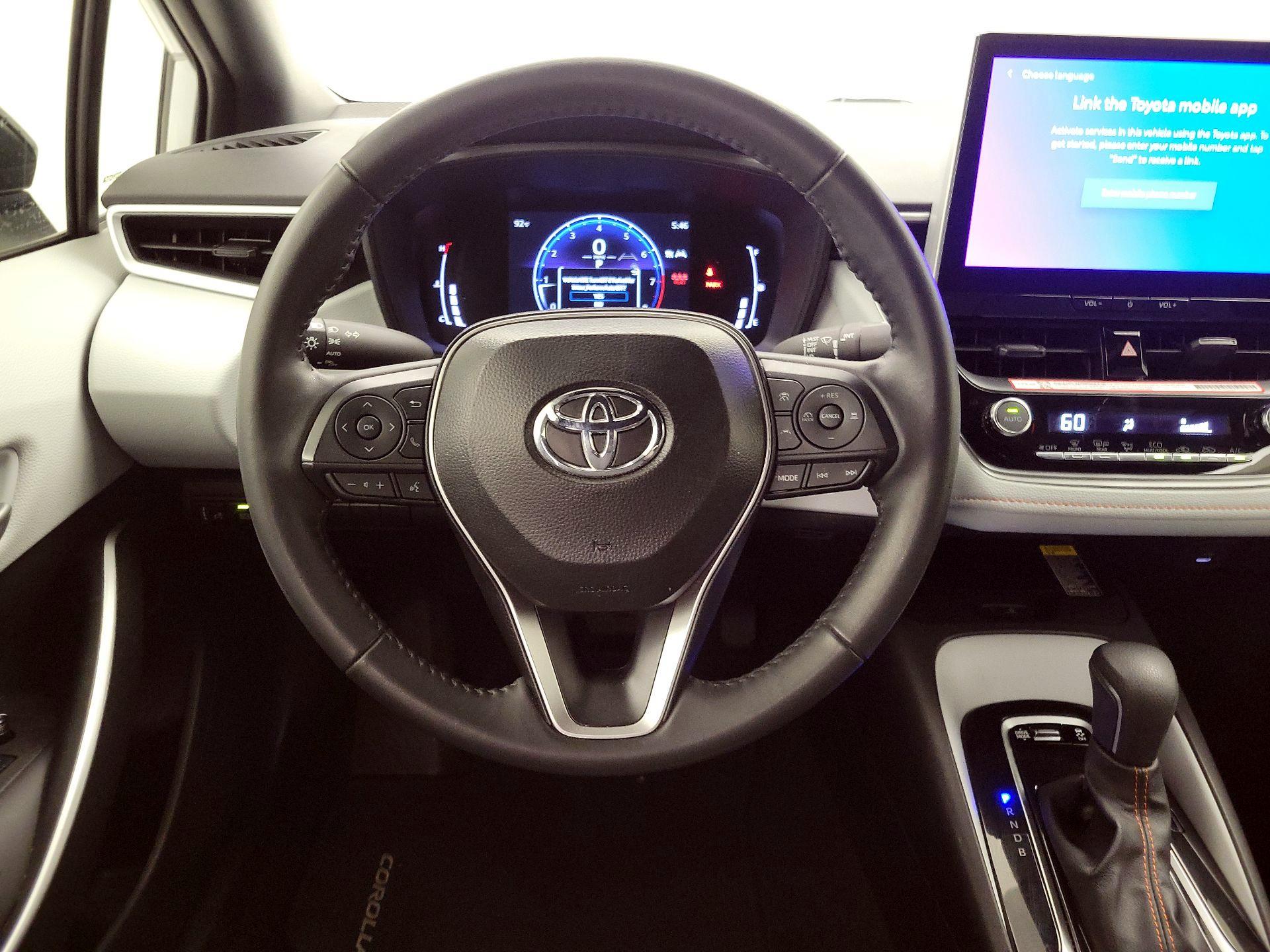 Thumbnail: 2025 Toyota Corolla - 10