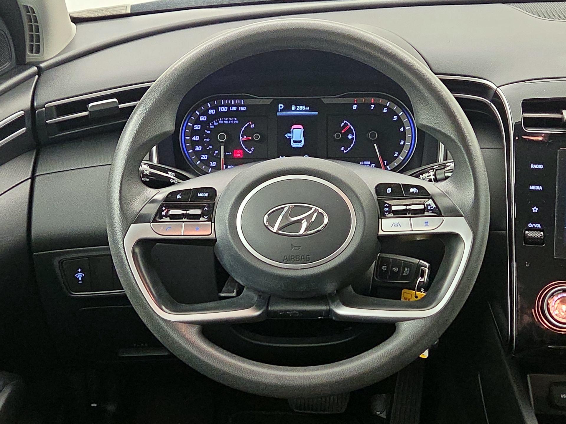 Thumbnail: 2023 Hyundai Tucson - 10