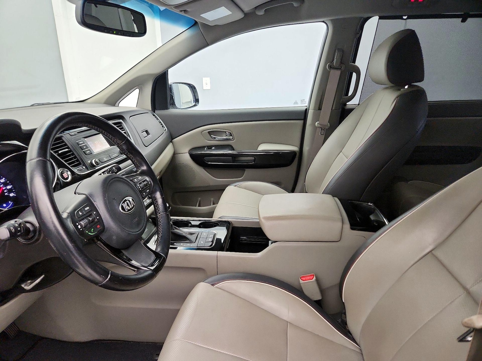 2016 Kia Sedona EX - Photo 12