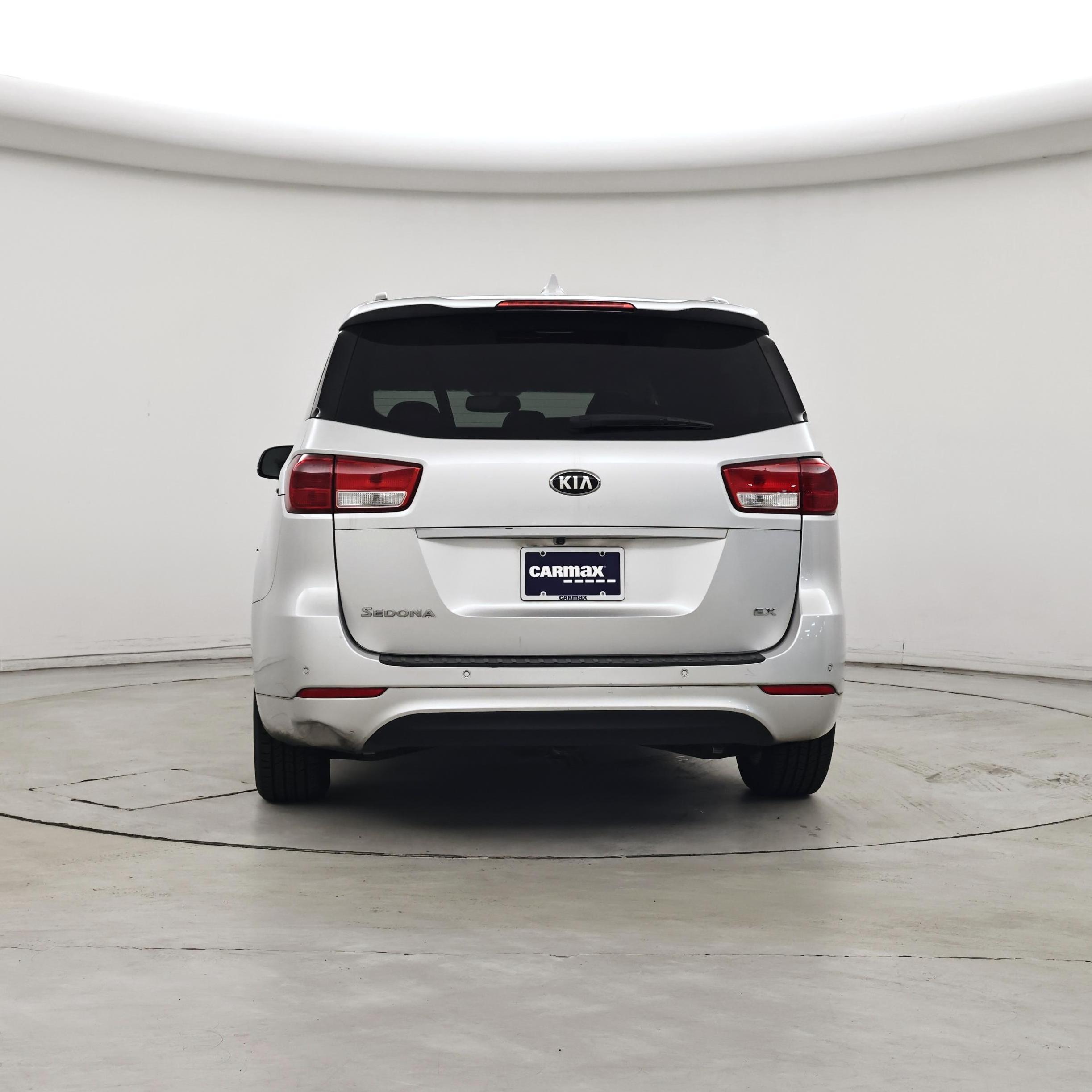 Thumbnail: 2016 Kia Sedona - 6