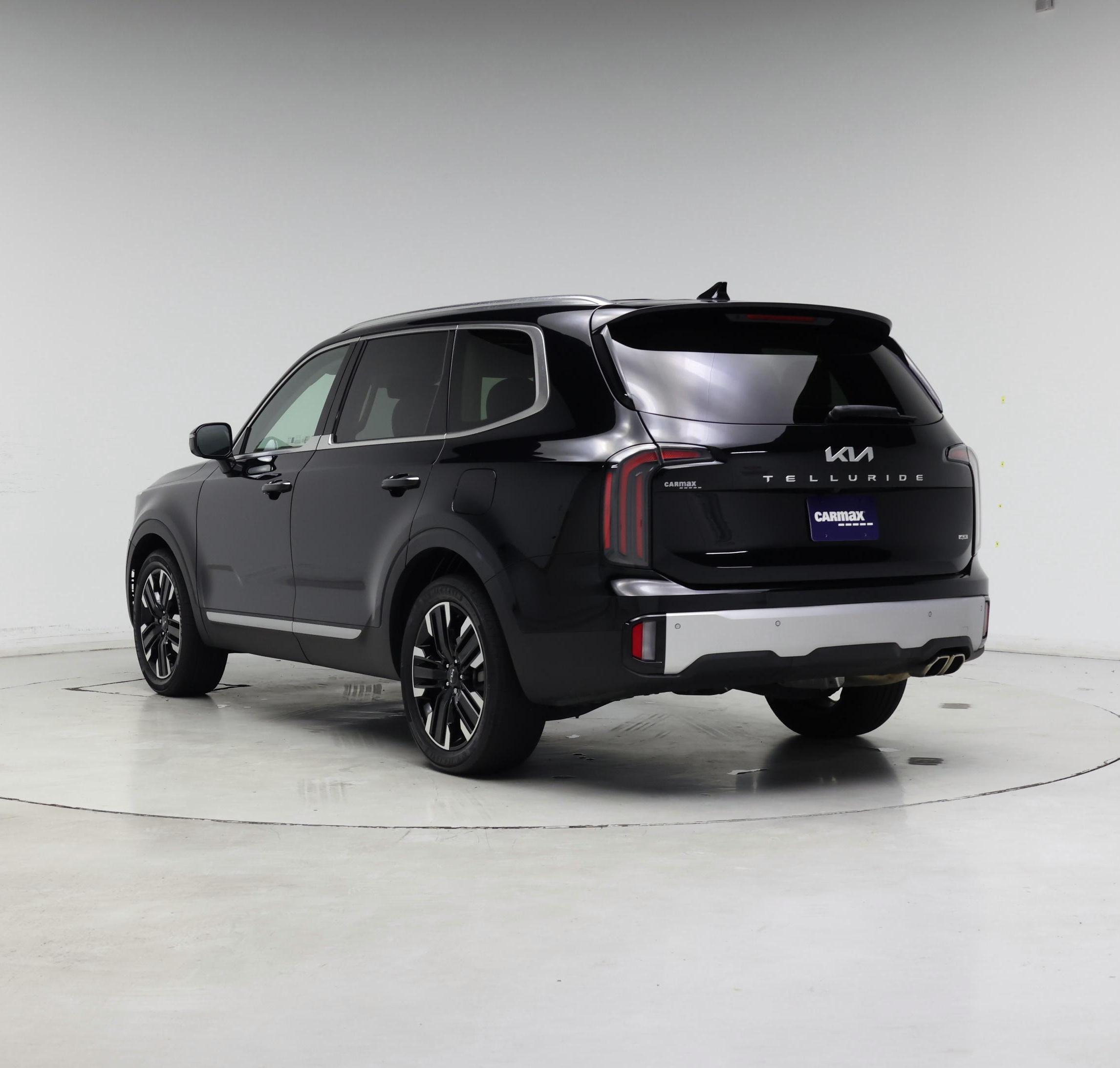 Thumbnail: 2023 Kia Telluride - 2