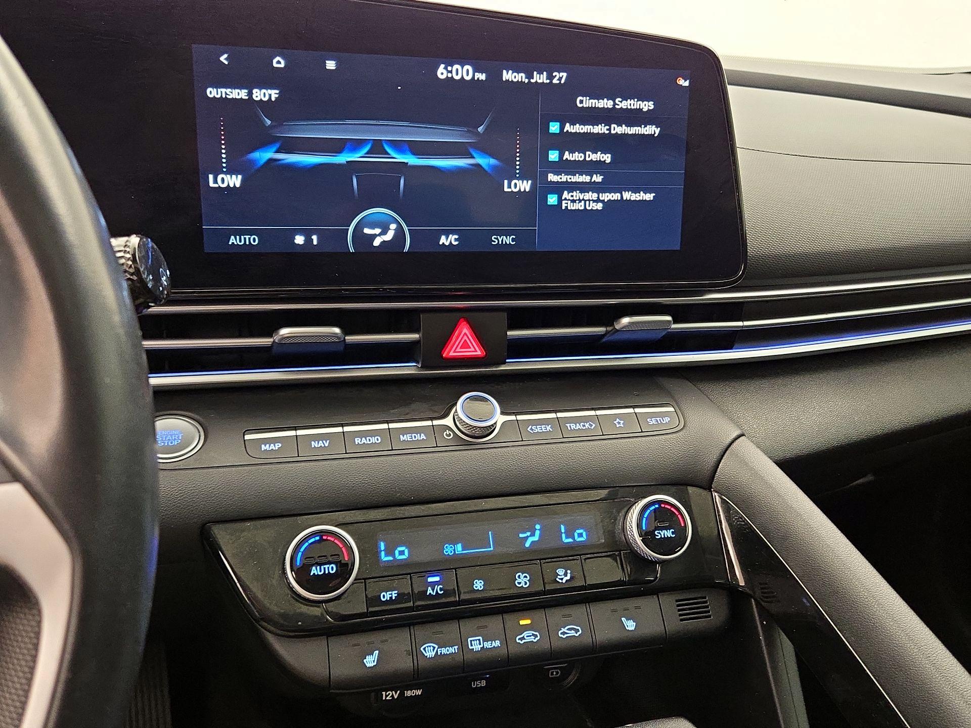 Thumbnail: 2023 Hyundai Elantra - 17