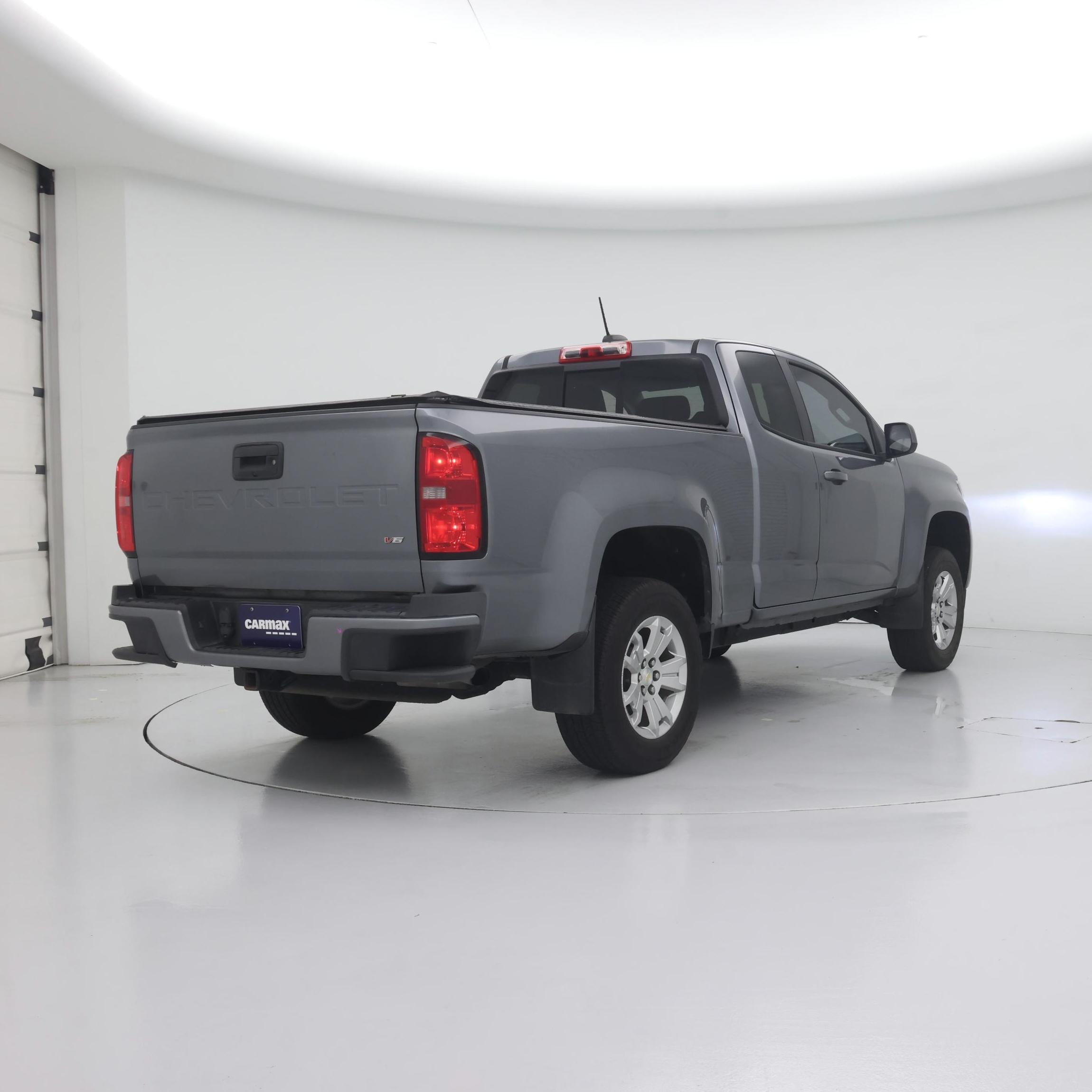 Thumbnail: 2022 Chevrolet Colorado - 8