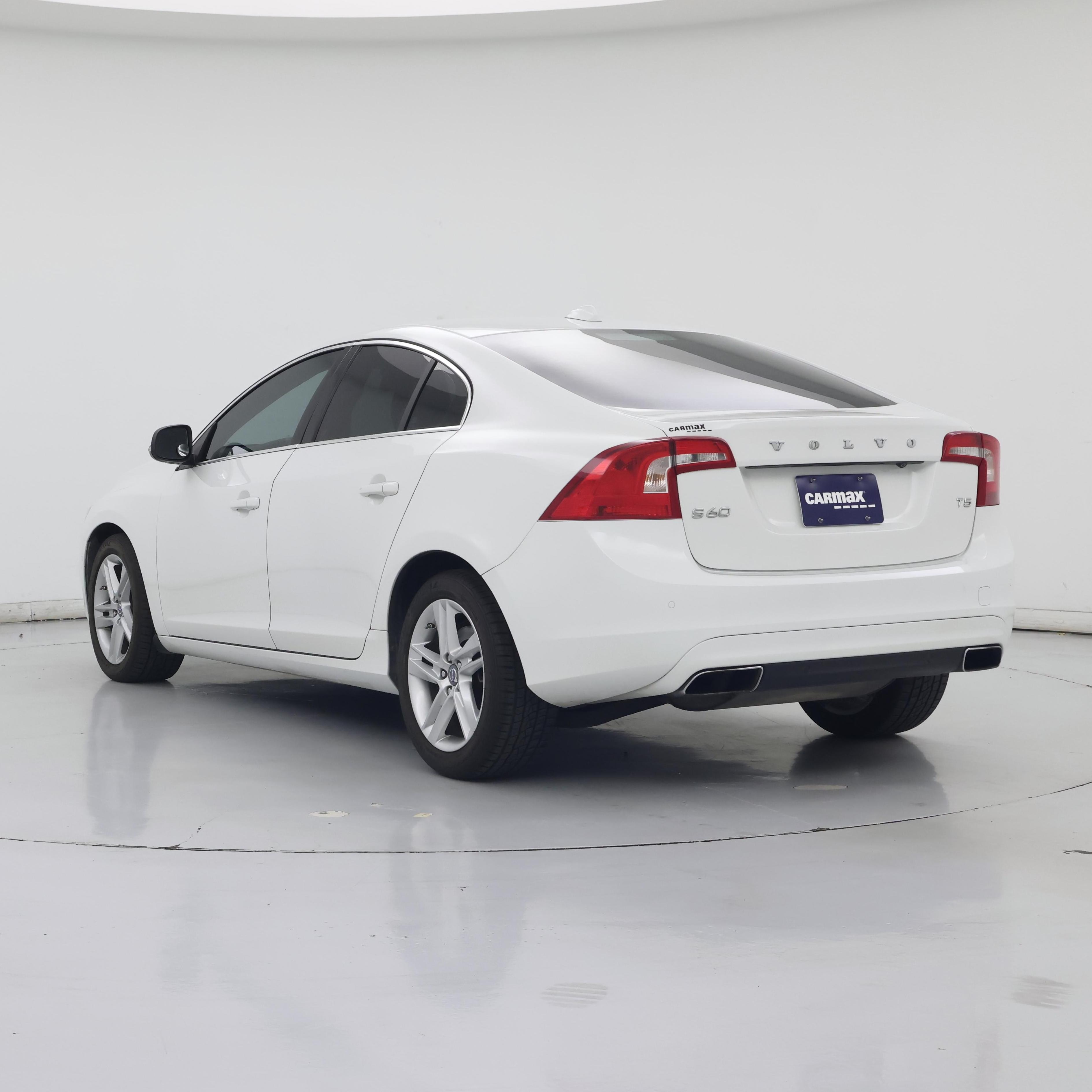 Thumbnail: 2015 Volvo S60 - 2