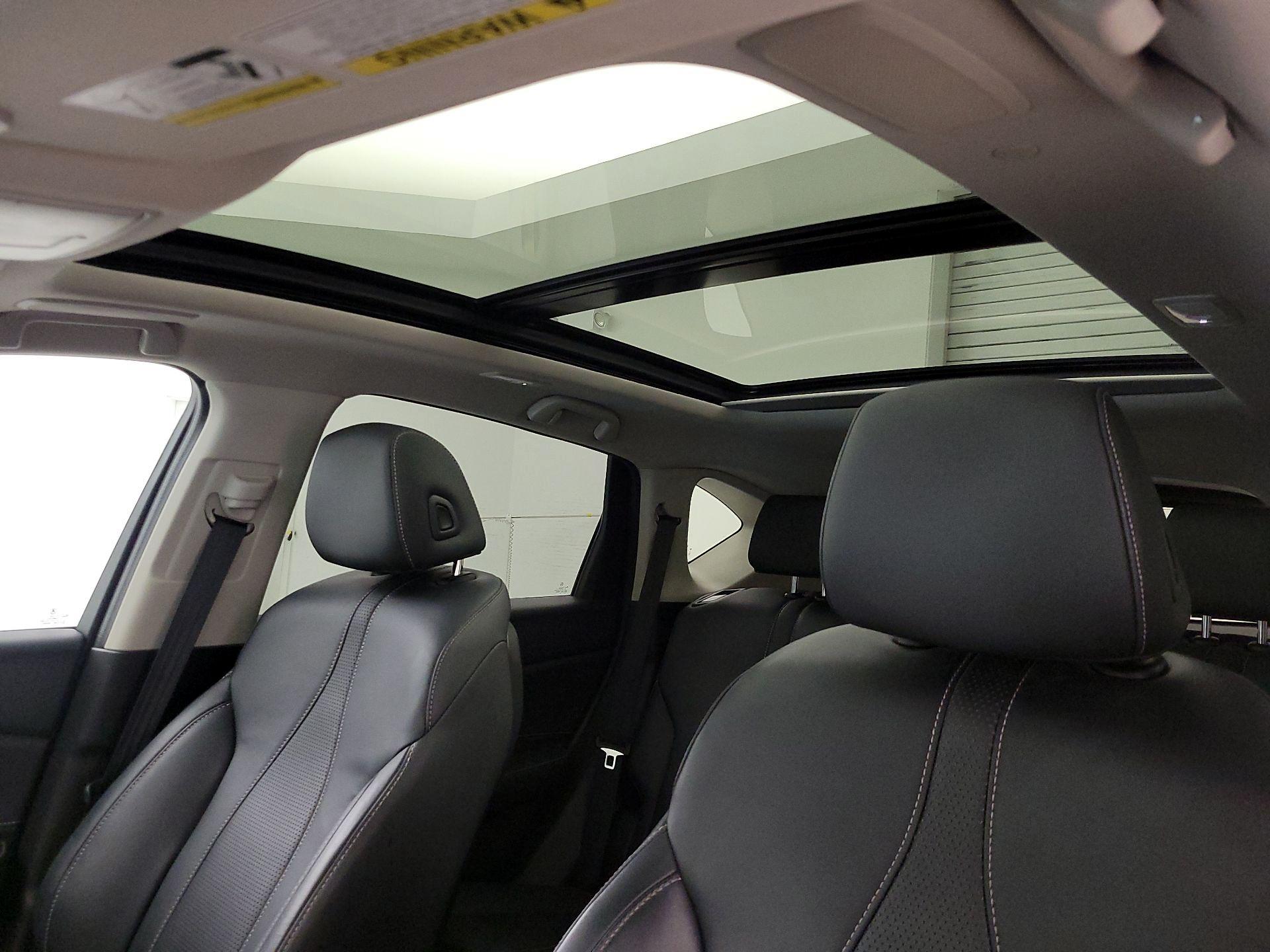 Thumbnail: 2021 Acura RDX - 19