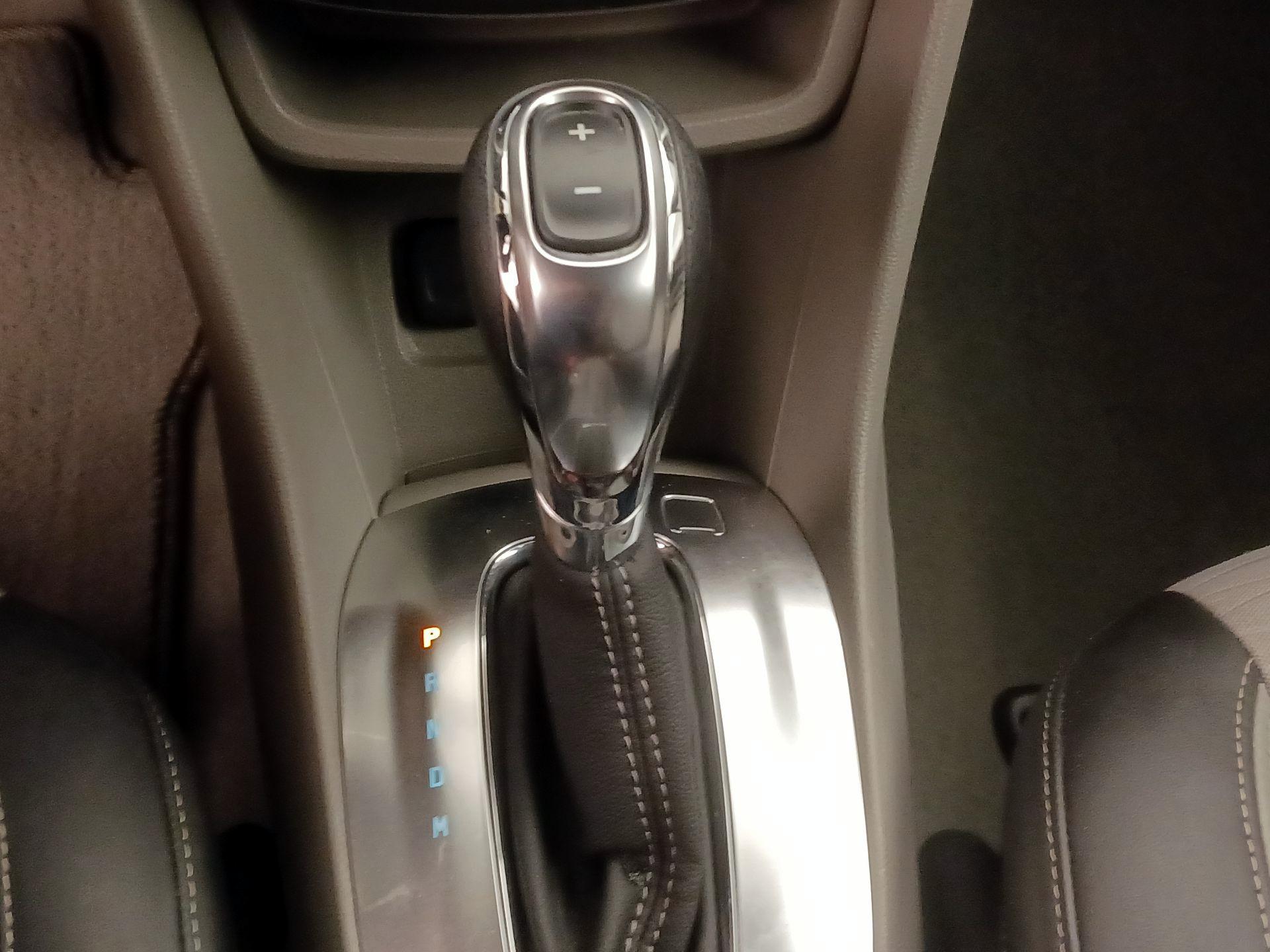 Thumbnail: 2016 Buick Encore - 17