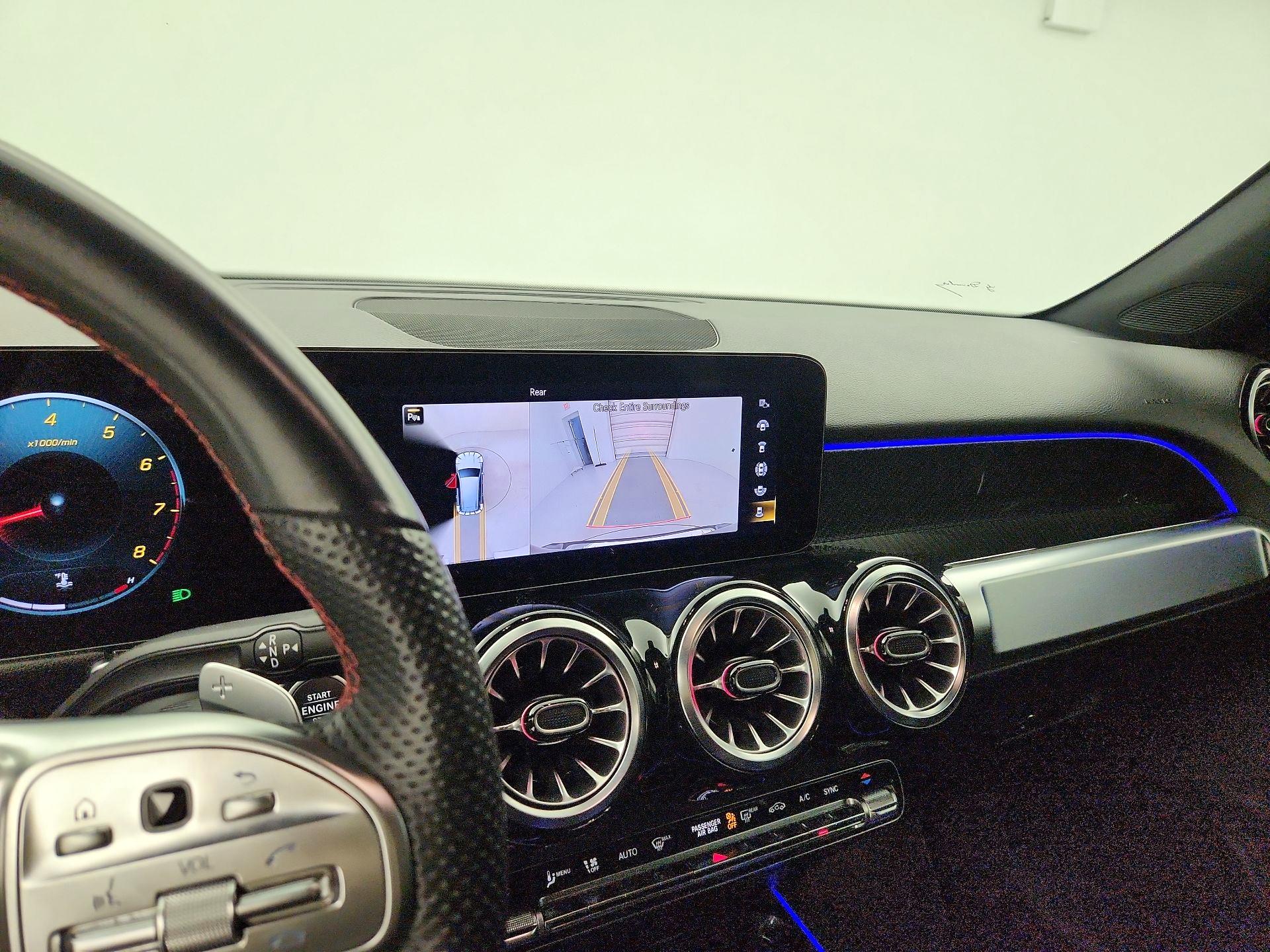 Thumbnail: 2023 Mercedes-Benz GLB - 14