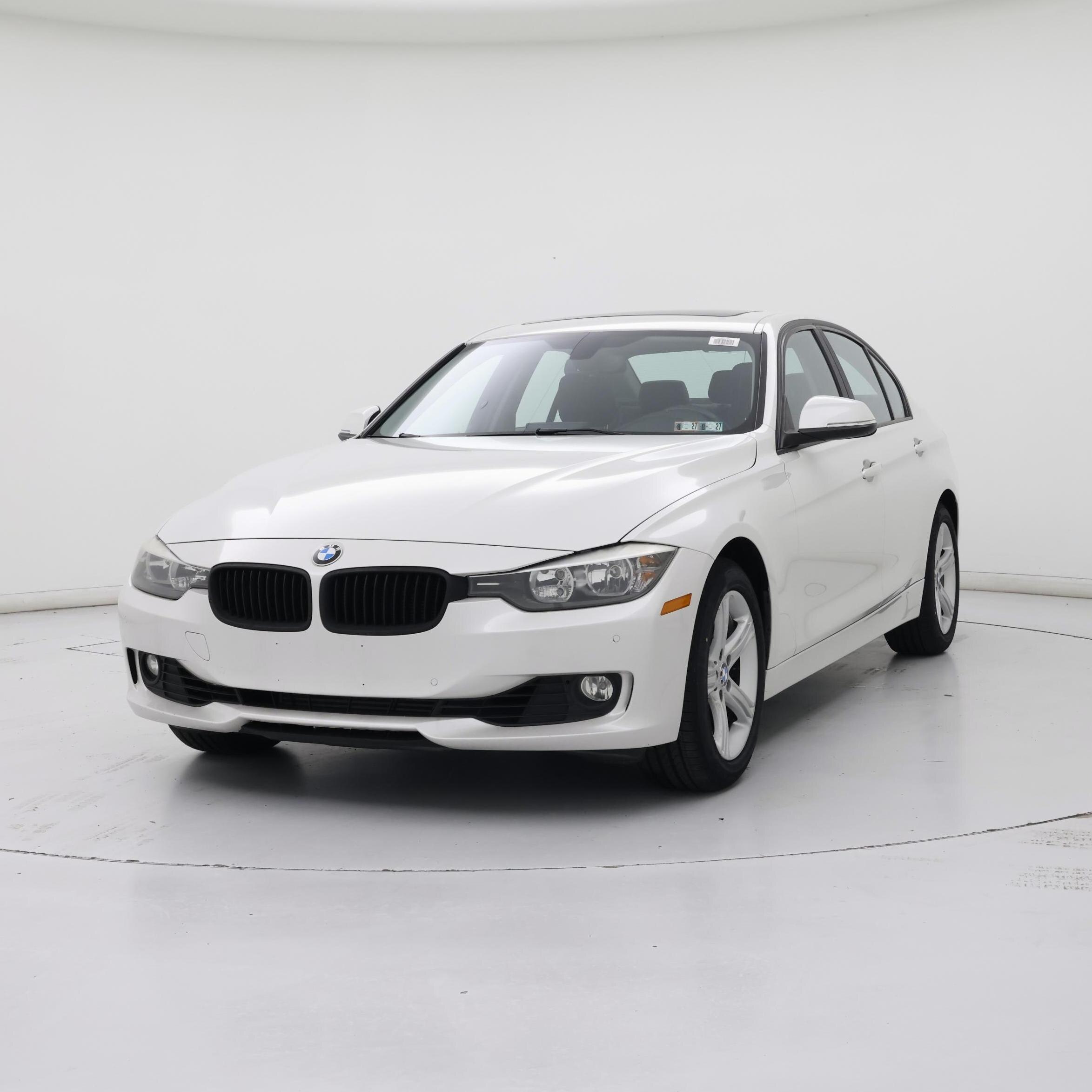 Thumbnail: 2015 BMW 3 Series - 4
