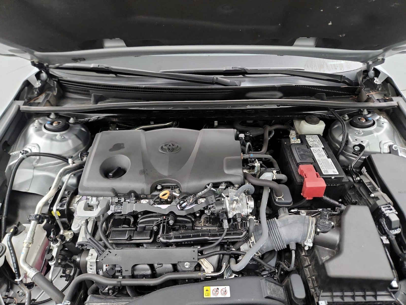 2022 Toyota Camry SE - Photo 23
