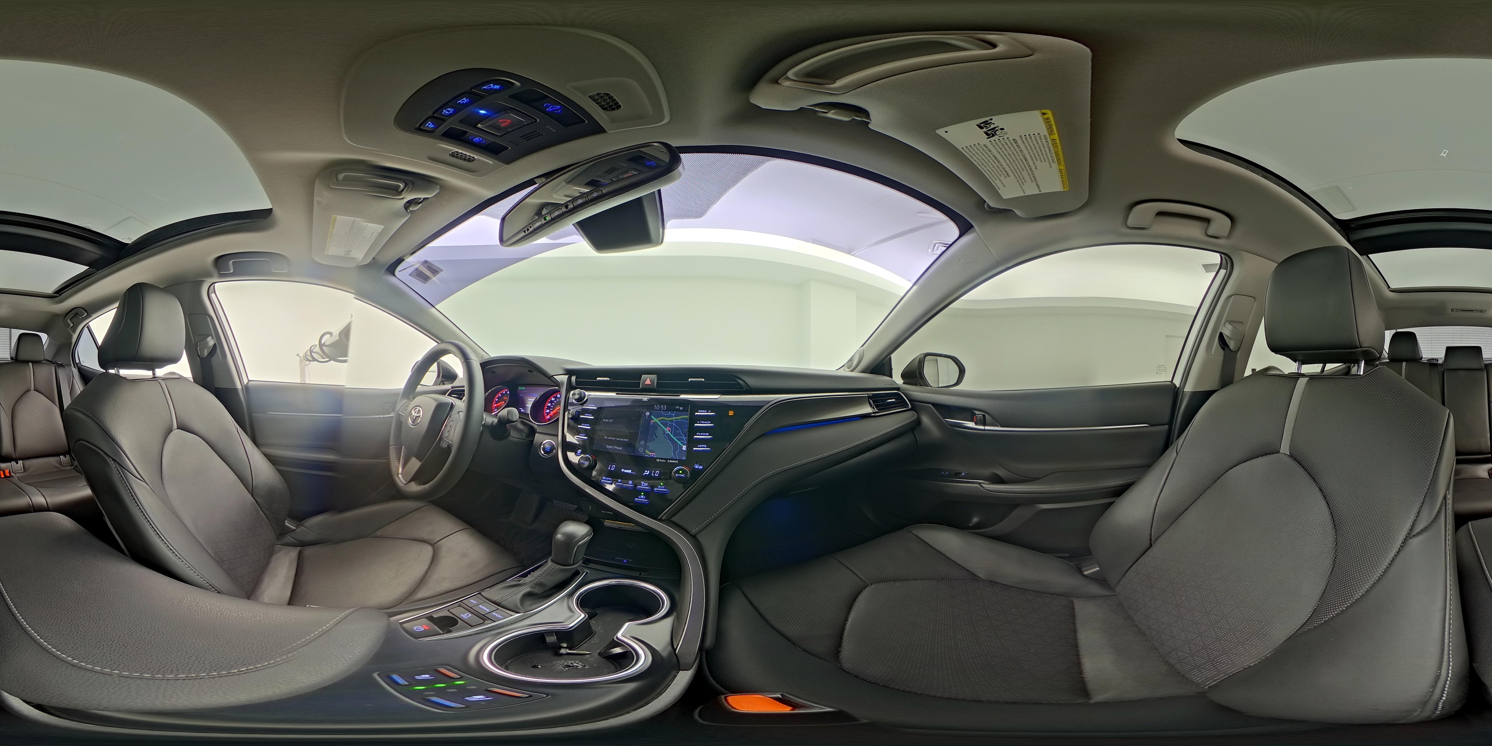 2020 Toyota Camry XSE - Photo 26