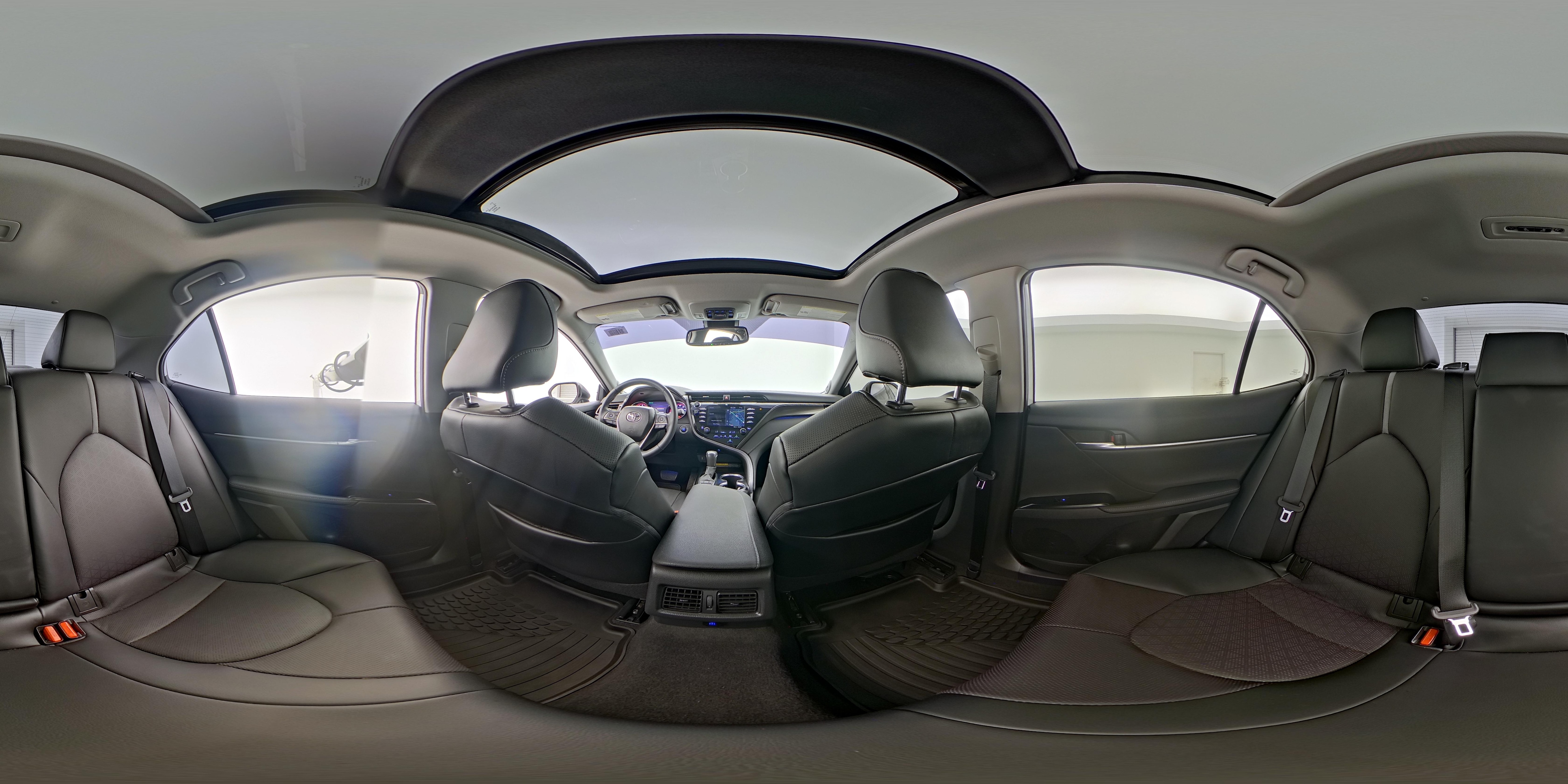 2020 Toyota Camry XSE - Photo 27