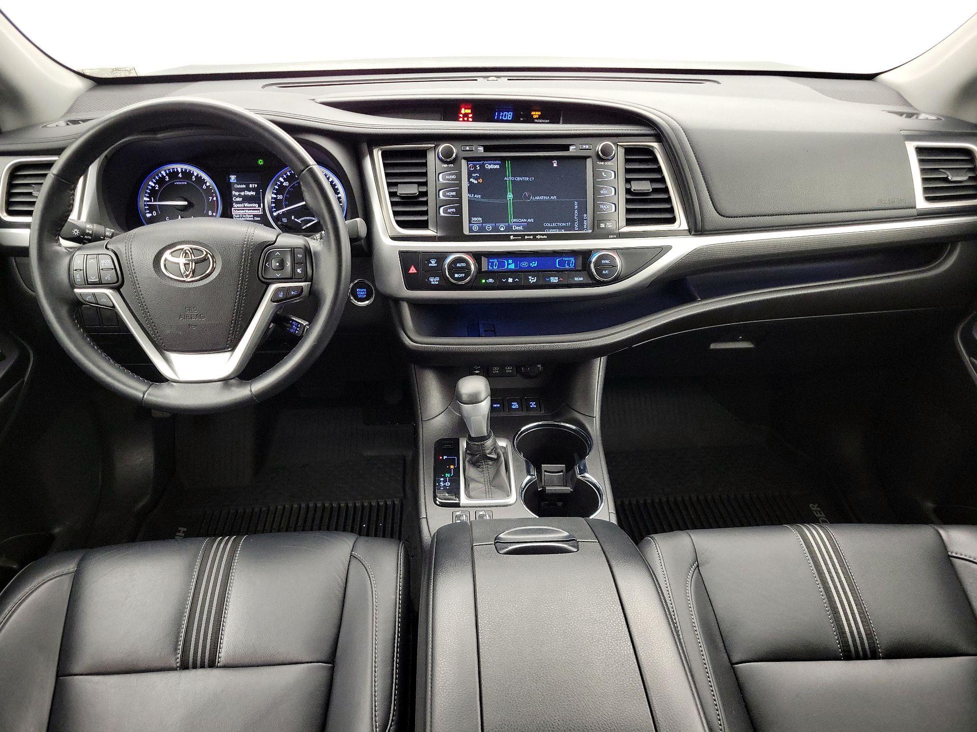 Thumbnail: 2018 Toyota Highlander - 9