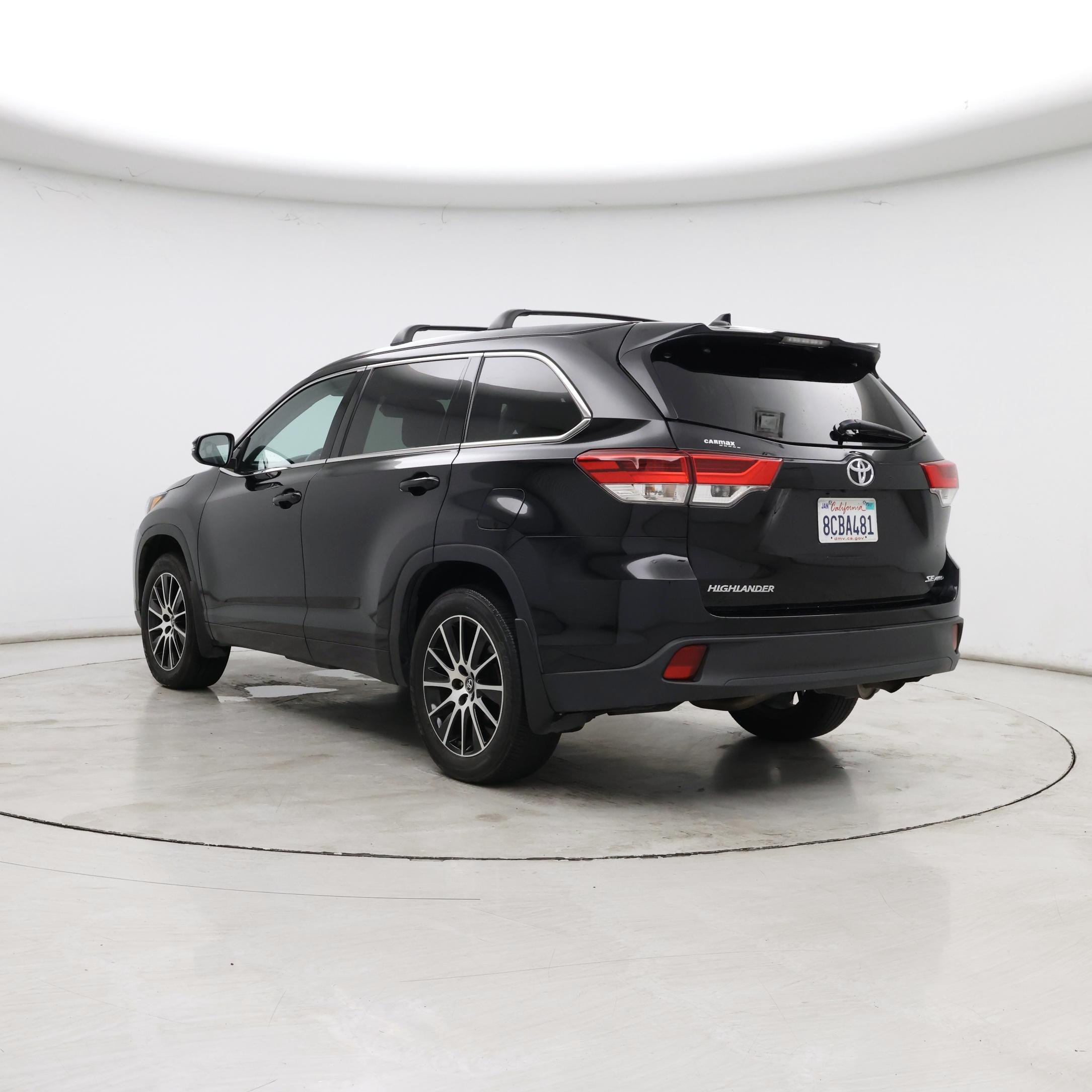 Thumbnail: 2018 Toyota Highlander - 2