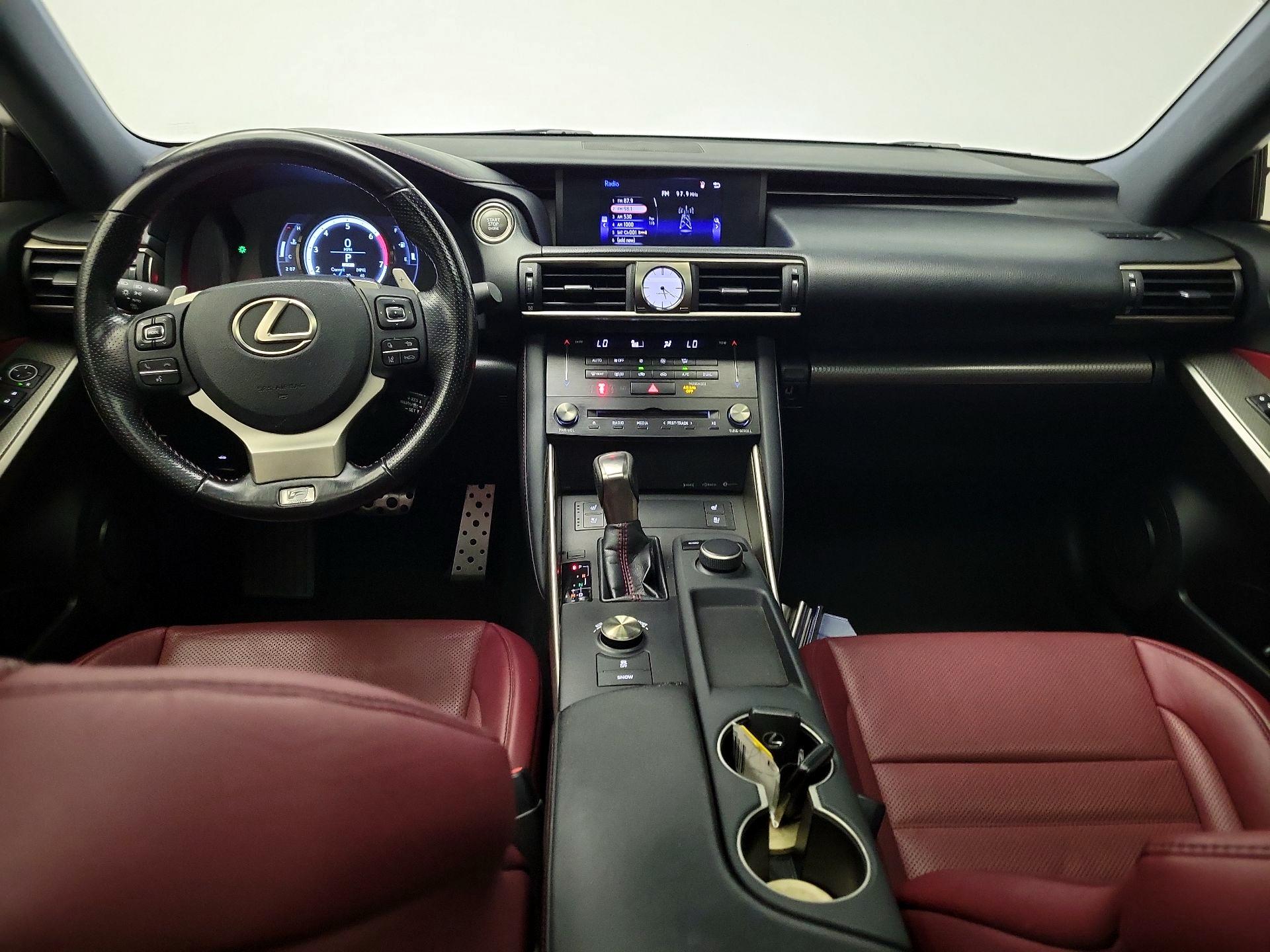 Thumbnail: 2018 Lexus IS - 9
