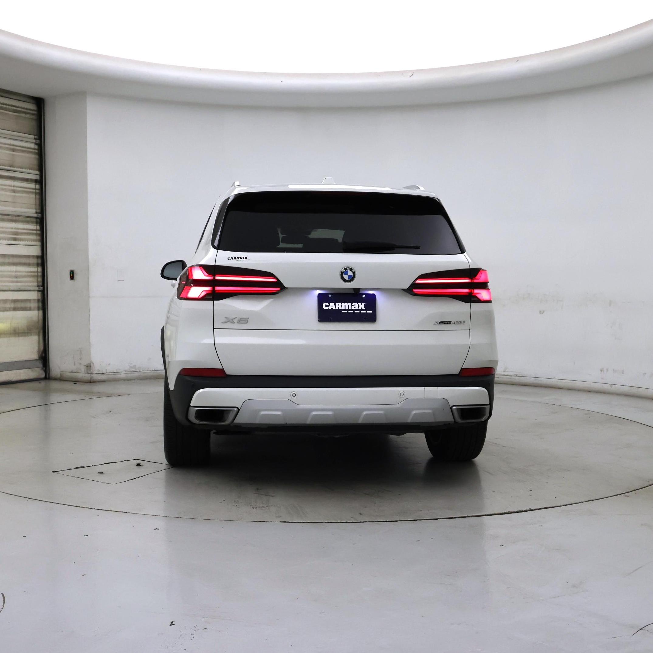 Thumbnail: 2024 BMW X5 - 6
