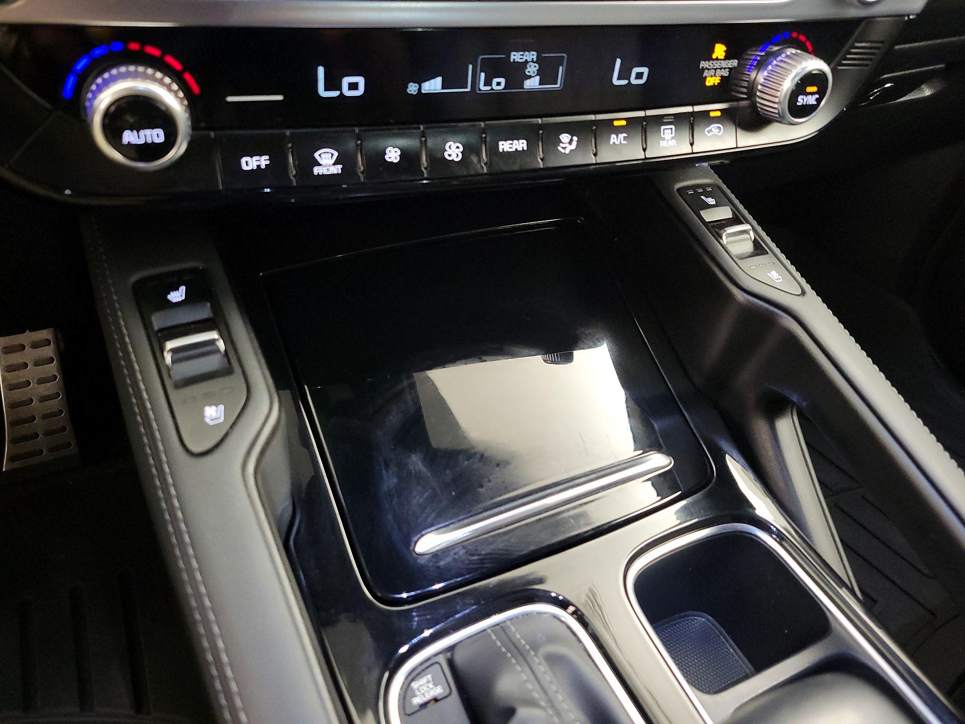 Thumbnail: 2024 Kia Telluride - 16