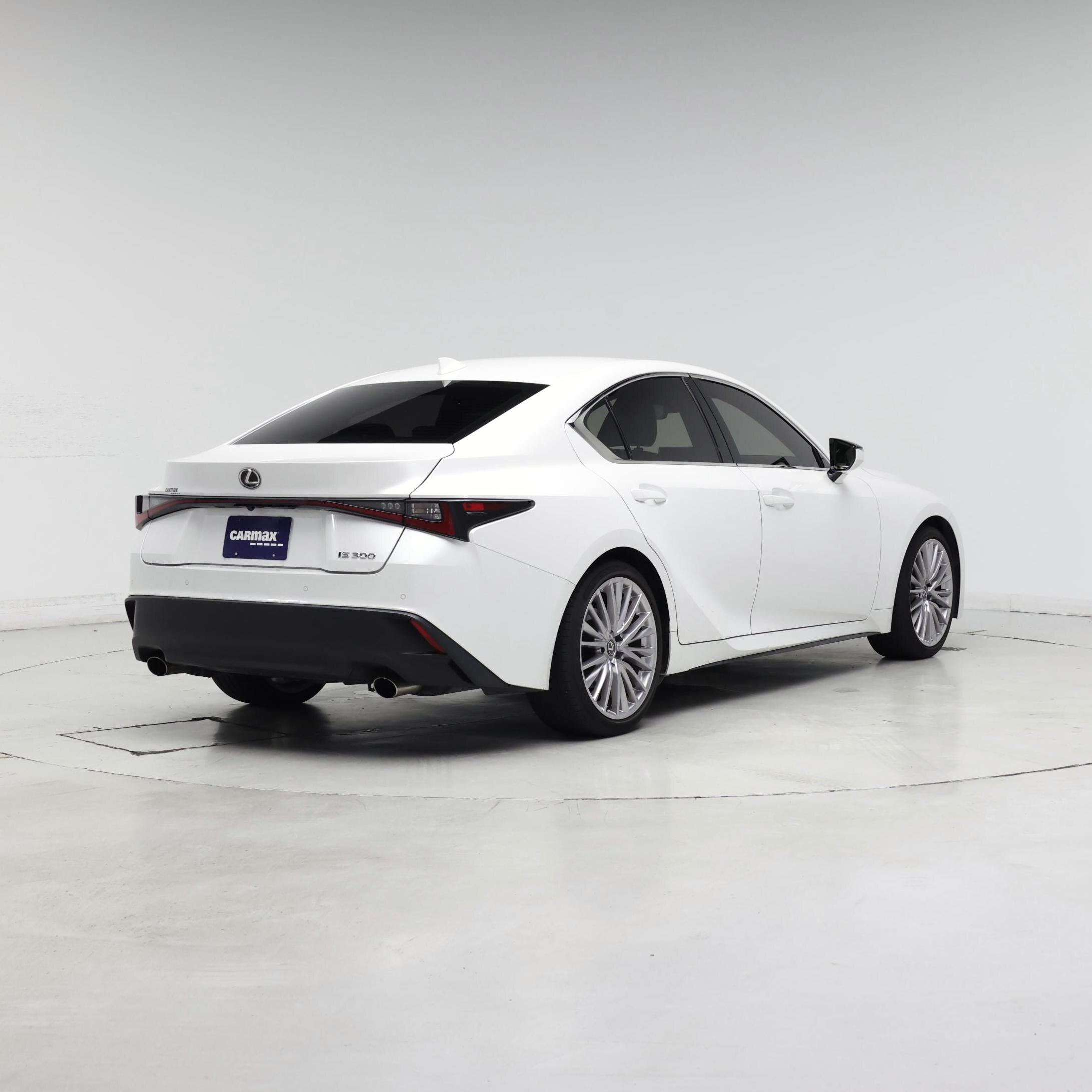 Thumbnail: 2023 Lexus IS - 8