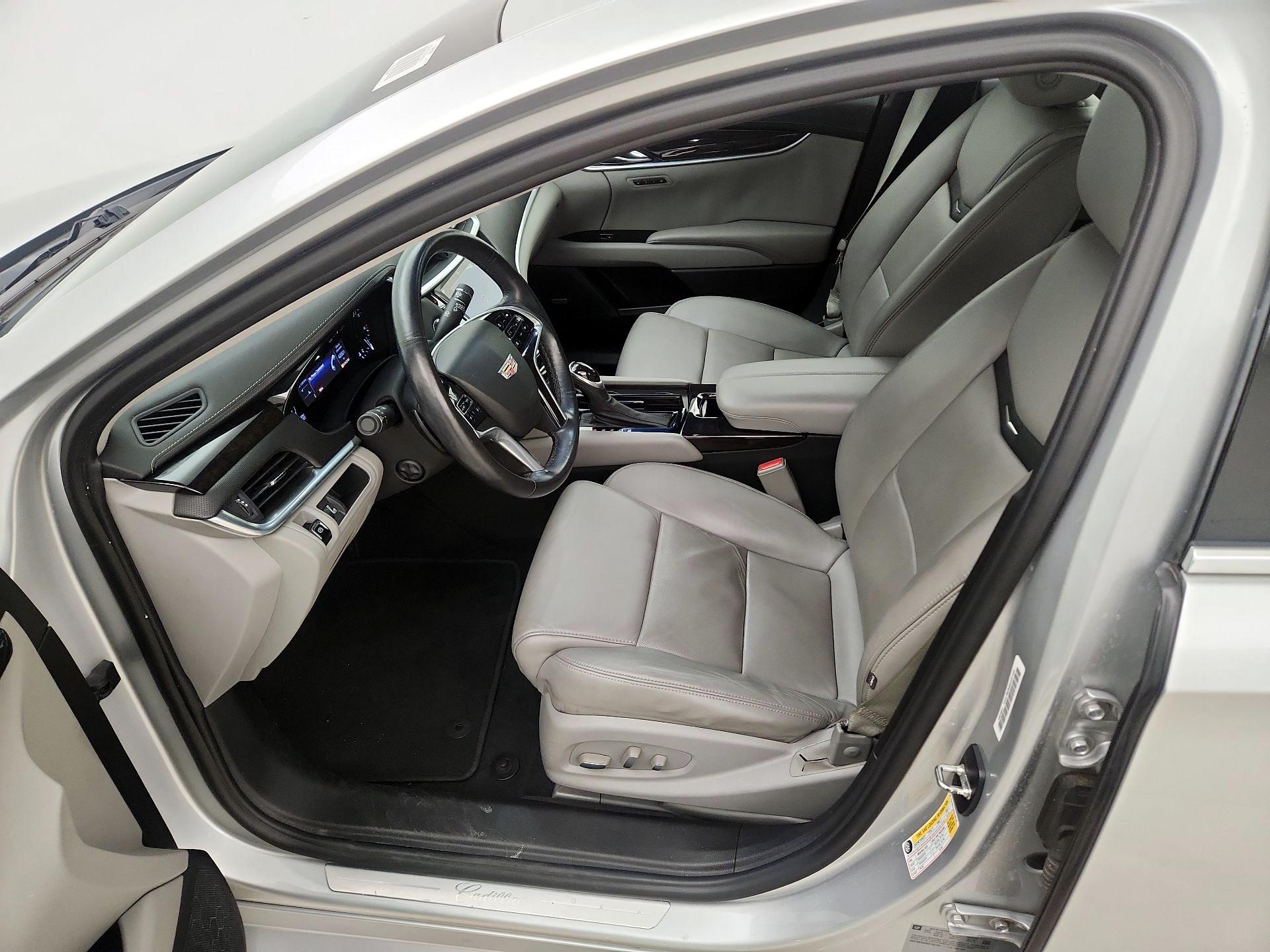 Thumbnail: 2016 Cadillac XTS - 11