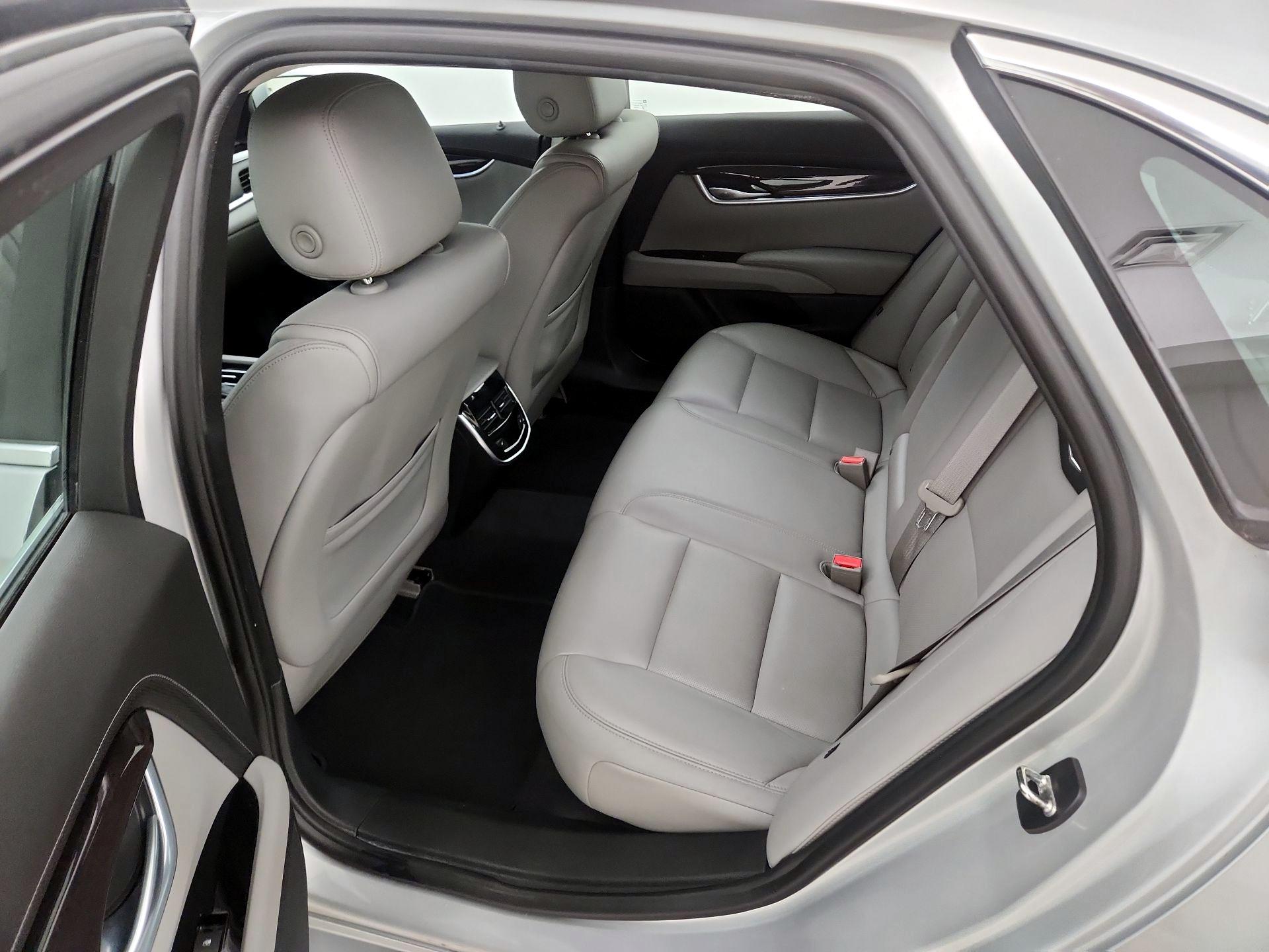Thumbnail: 2016 Cadillac XTS - 20