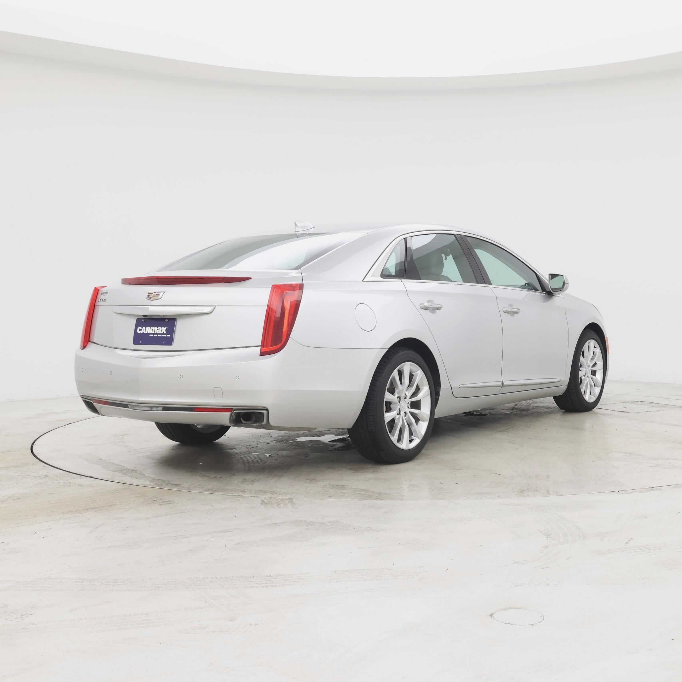 Thumbnail: 2016 Cadillac XTS - 8