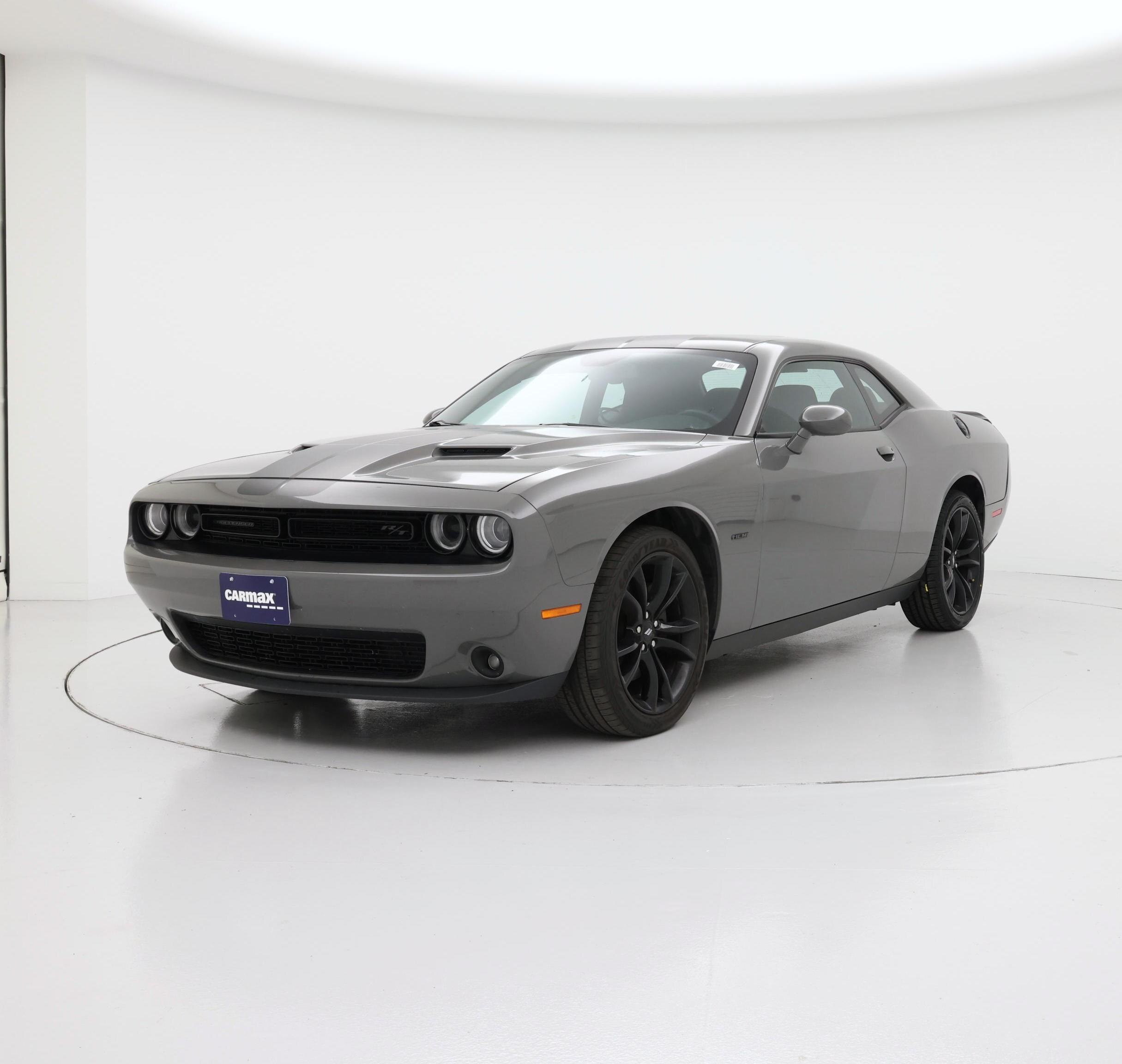 Thumbnail: 2017 Dodge Challenger - 4
