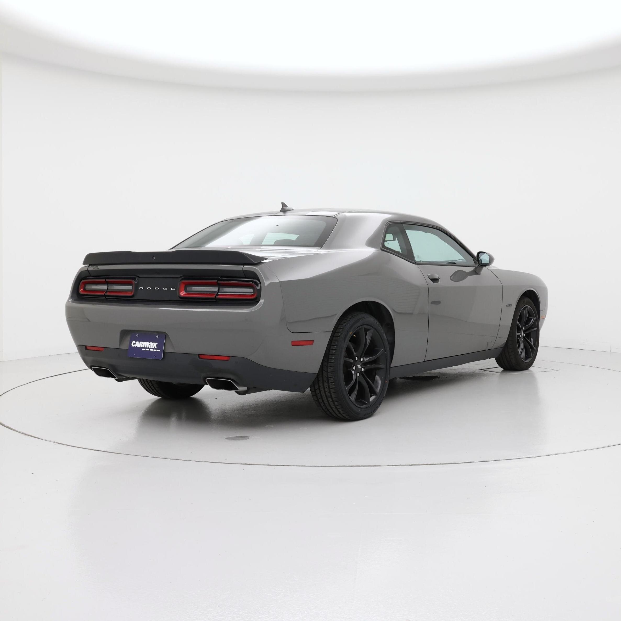 Thumbnail: 2017 Dodge Challenger - 8