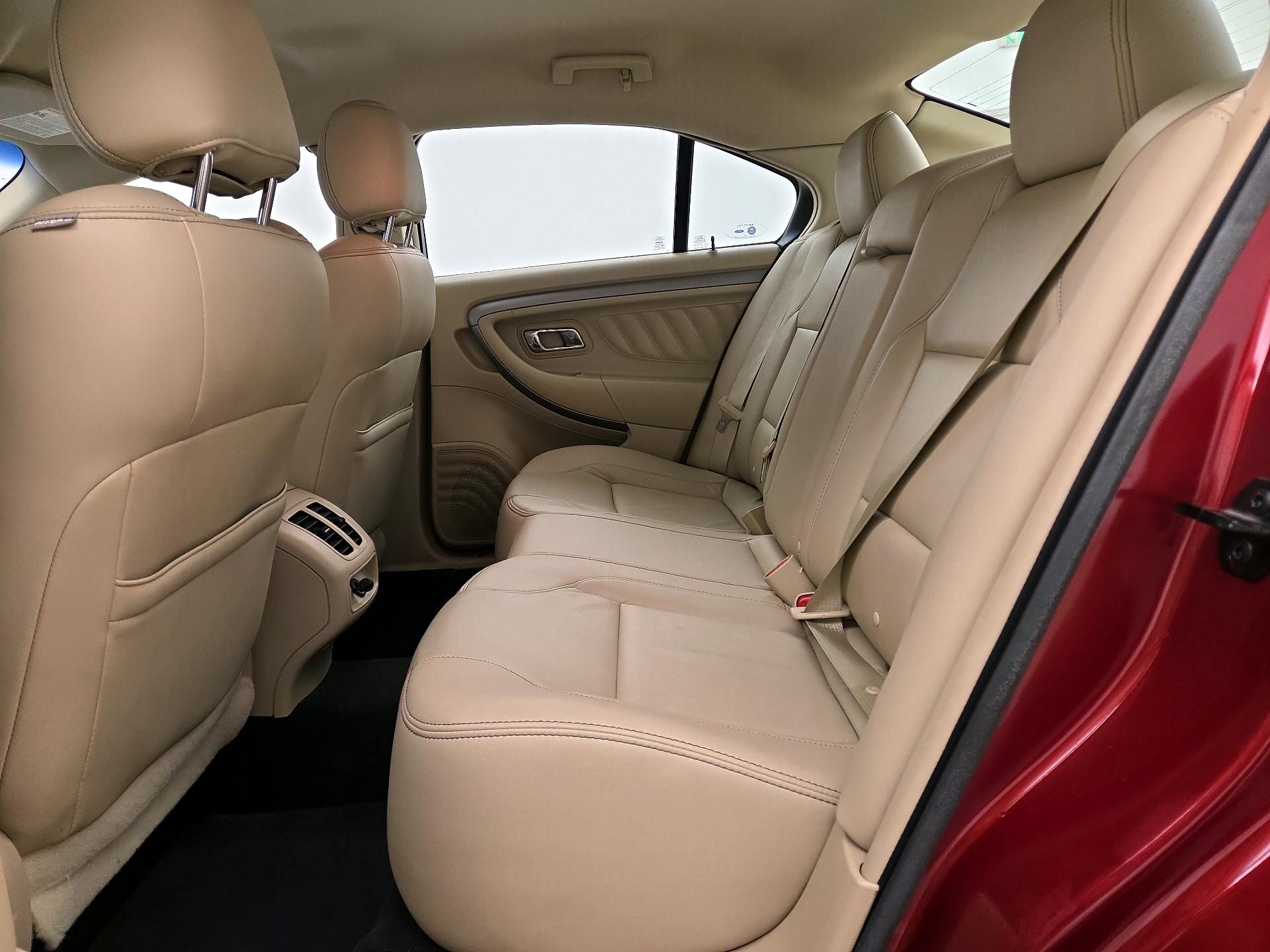 Thumbnail: 2016 Ford Taurus - 19