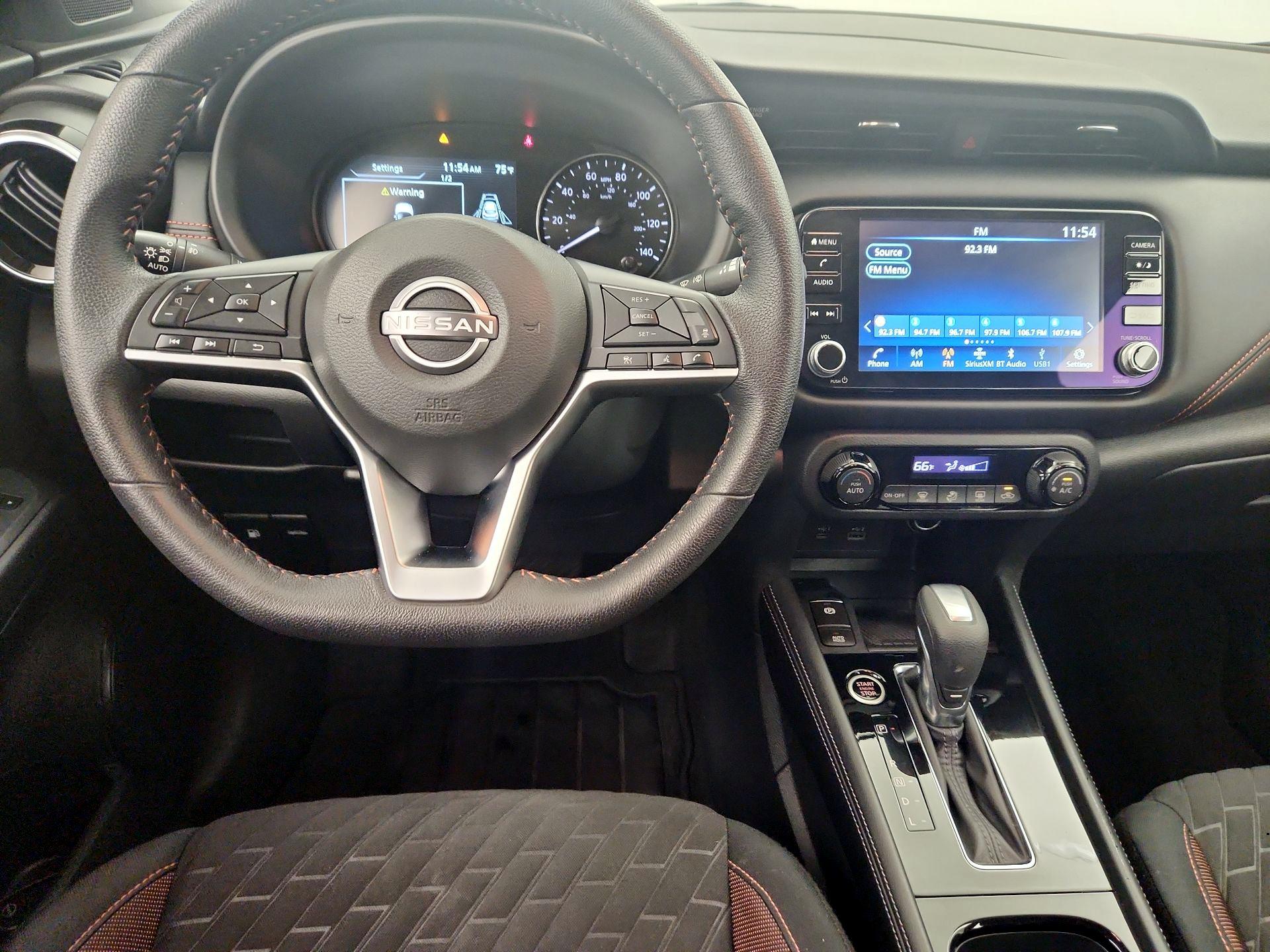 Thumbnail: 2023 Nissan Kicks - 10