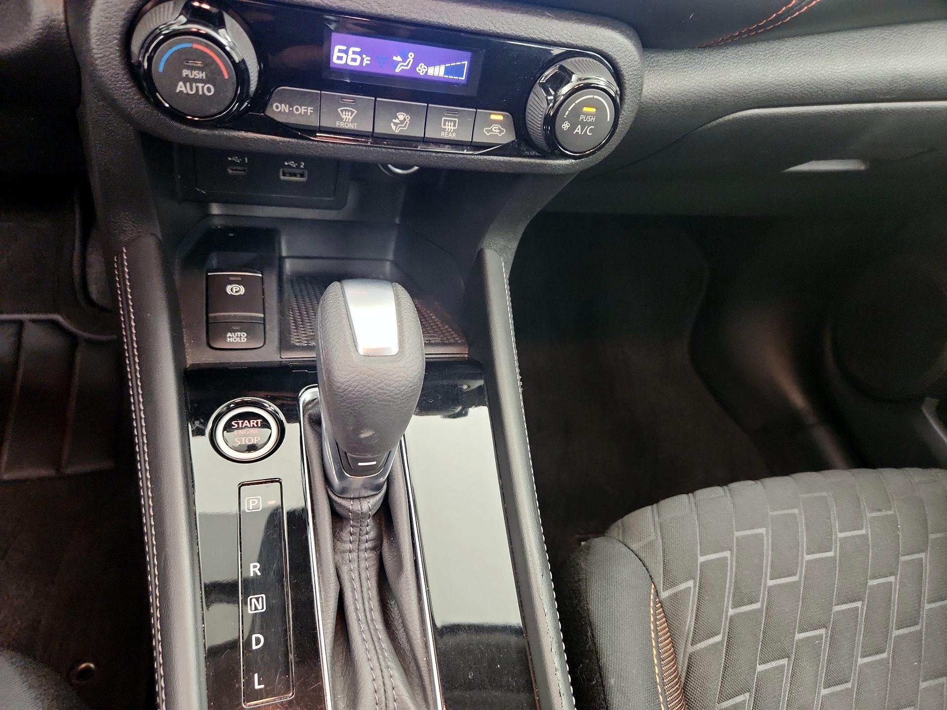 Thumbnail: 2023 Nissan Kicks - 16