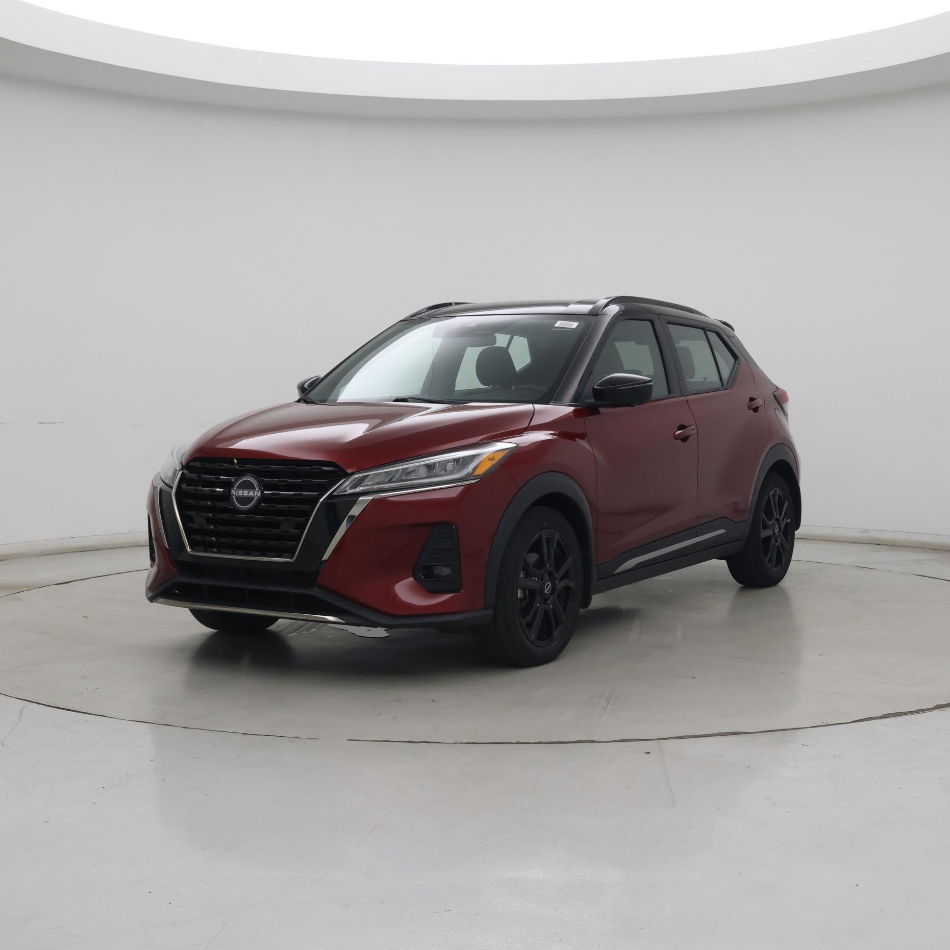 Thumbnail: 2023 Nissan Kicks - 4