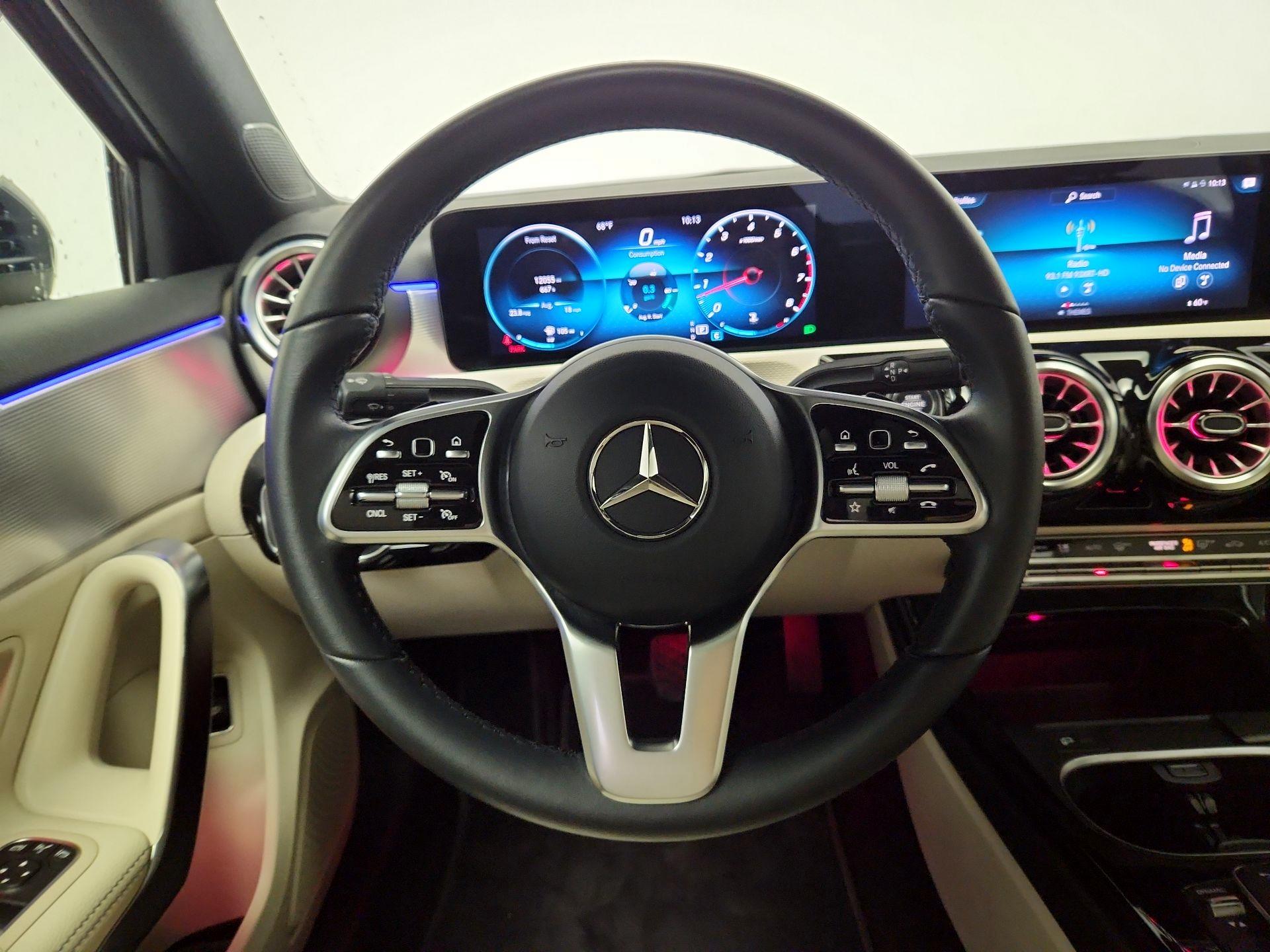 Thumbnail: 2022 Mercedes-Benz A-Class - 10