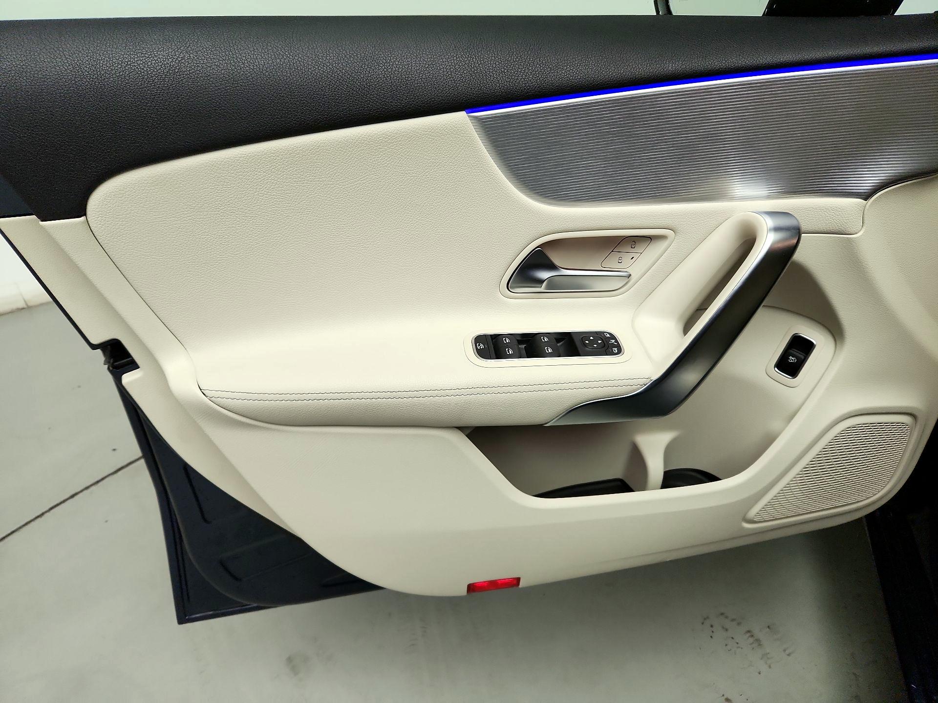 Thumbnail: 2022 Mercedes-Benz A-Class - 12