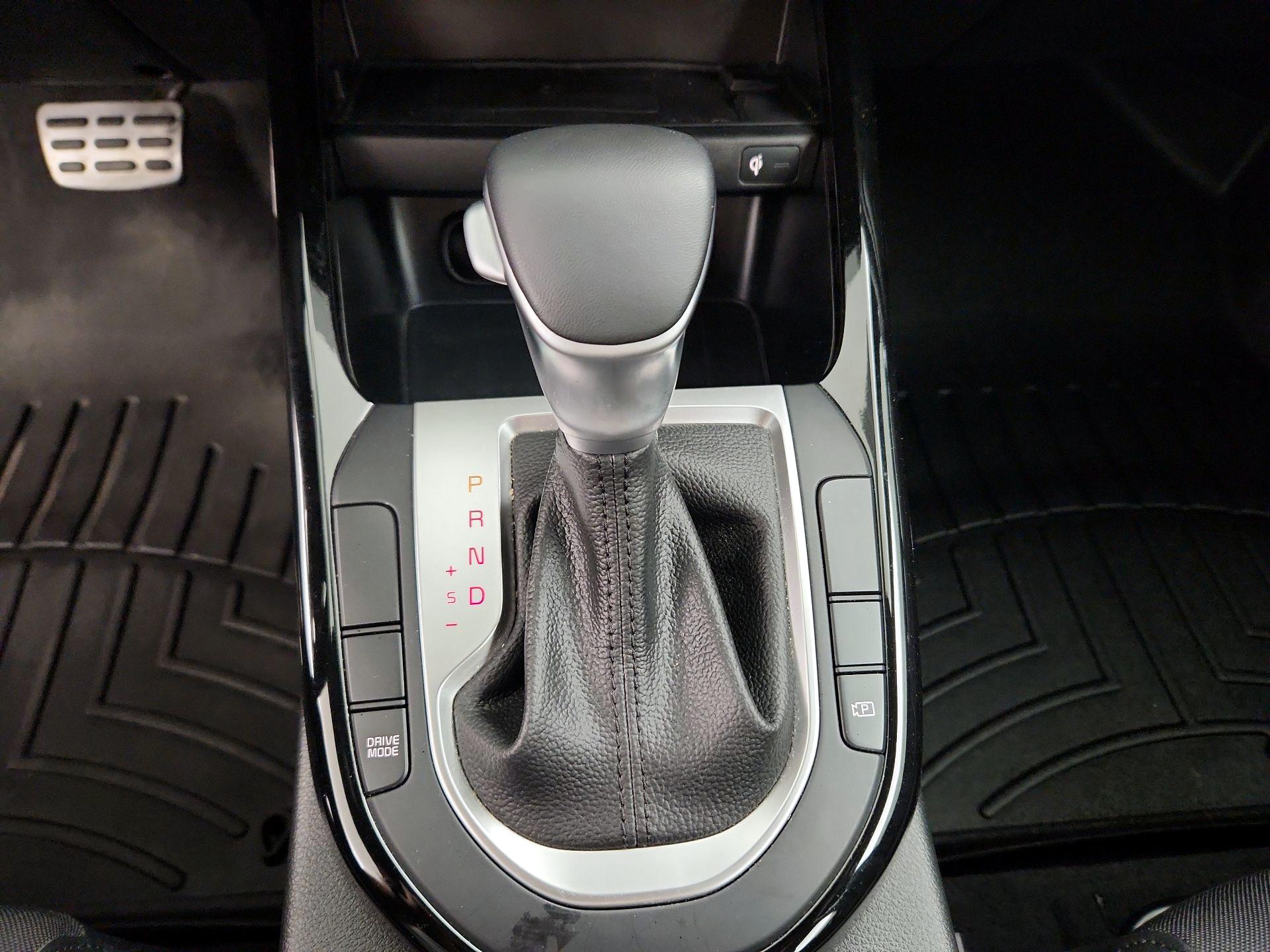Thumbnail: 2024 Kia Forte - 16