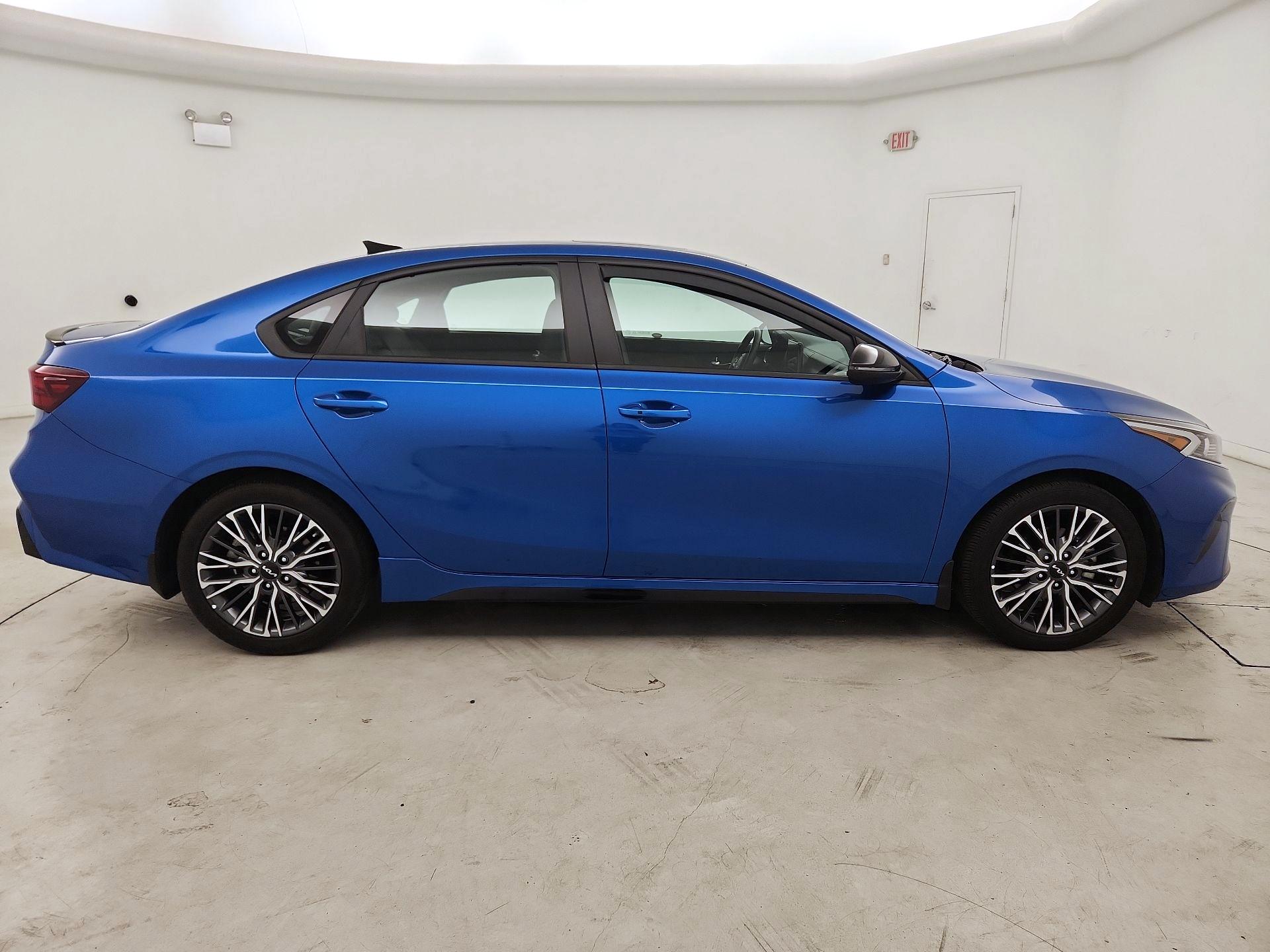 Thumbnail: 2024 Kia Forte - 4