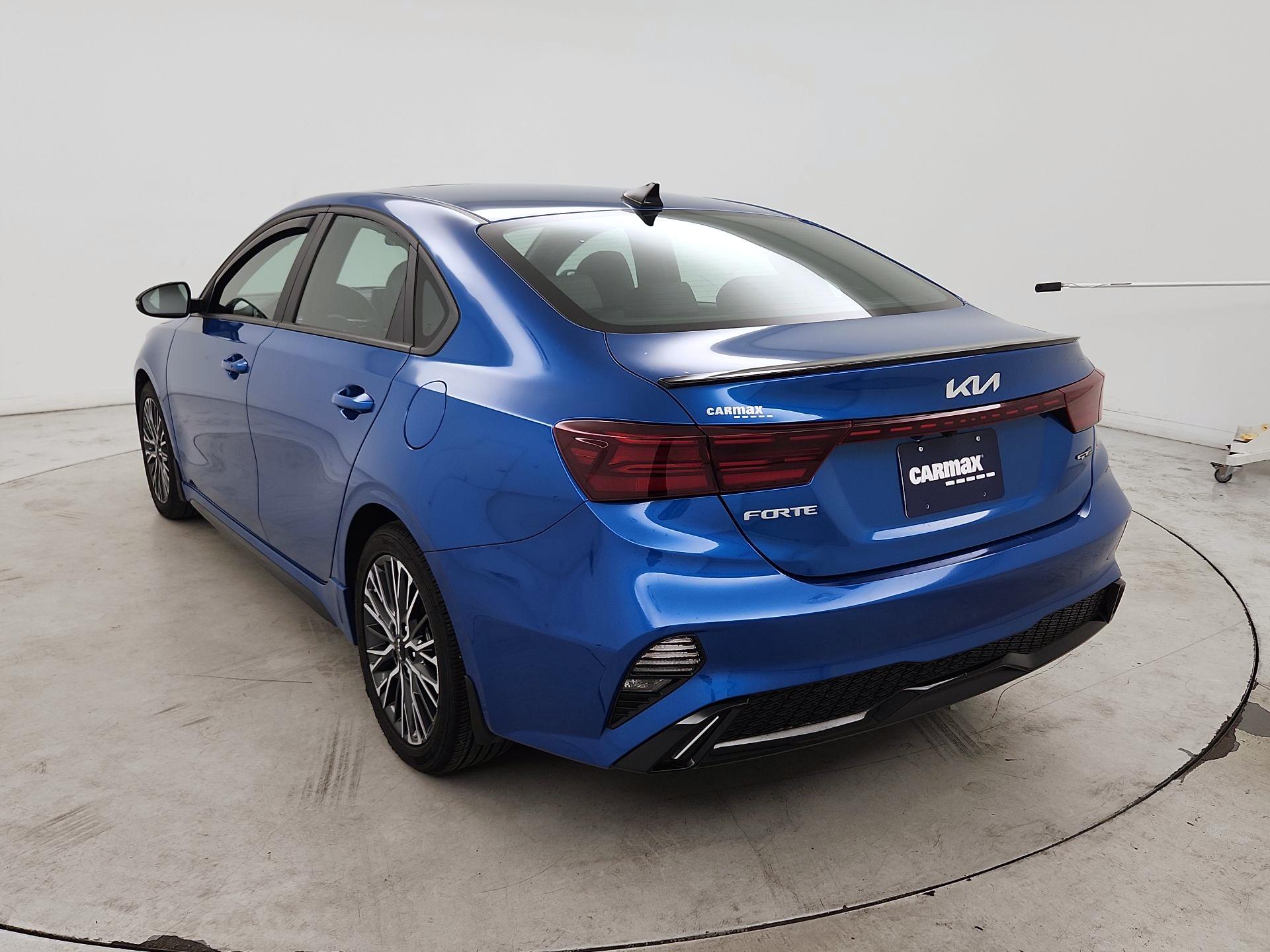 Thumbnail: 2024 Kia Forte - 7